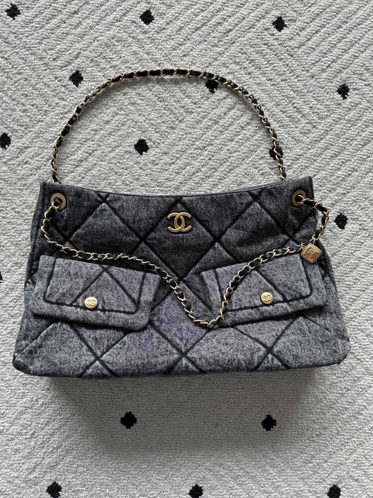 [TOP] CHANEL Denim Bag 25 X 38 X 10 cm - 2 Colors