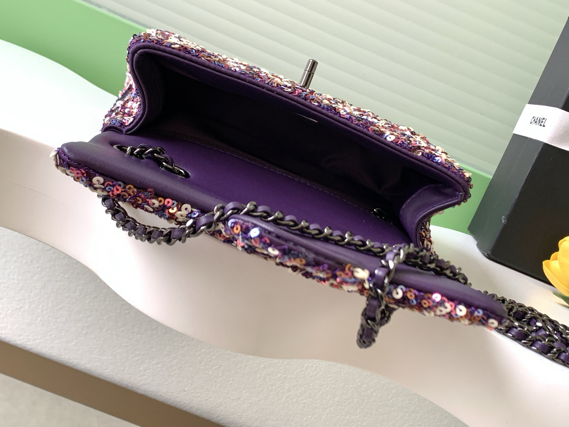 [TOP] CHANEL Classic Flap Bag CF Sequins 21*14*8cm - Purple