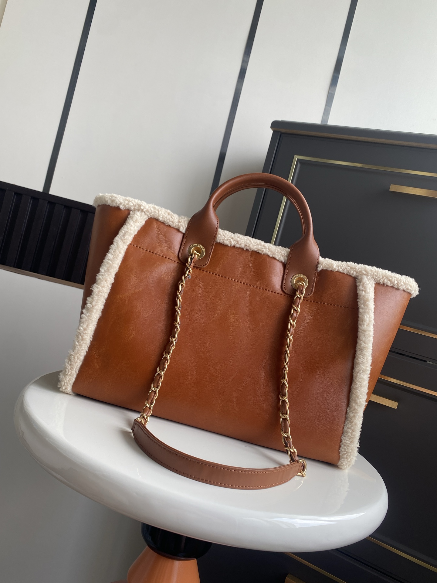 [TOP] CHANEL Beach Bag 33cm -  Brown