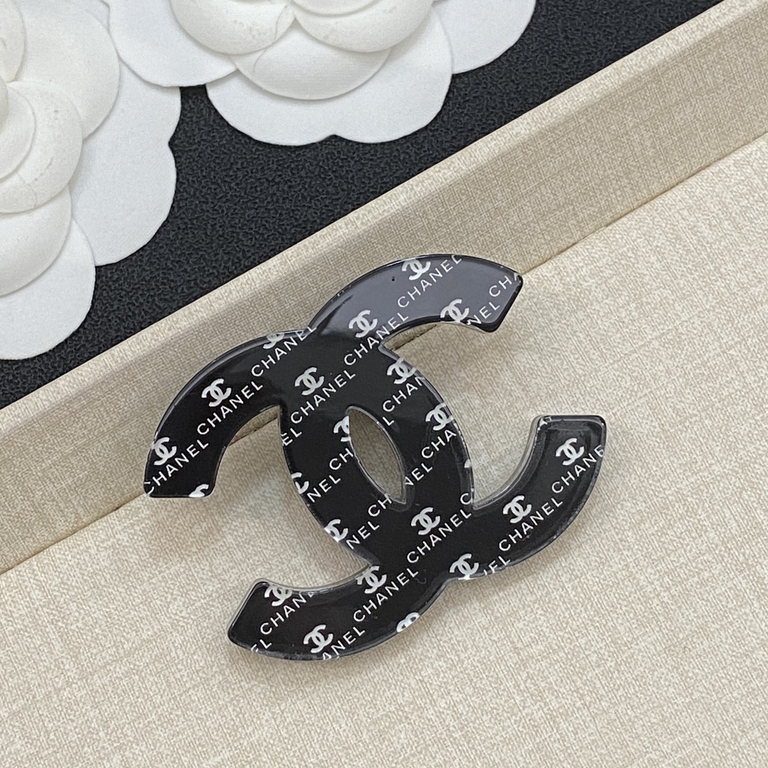 [TOP] CHANEL CC Brooch - 3 Colors