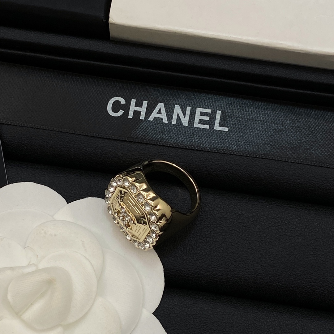 [TOP] CHANEL Ring - Gold