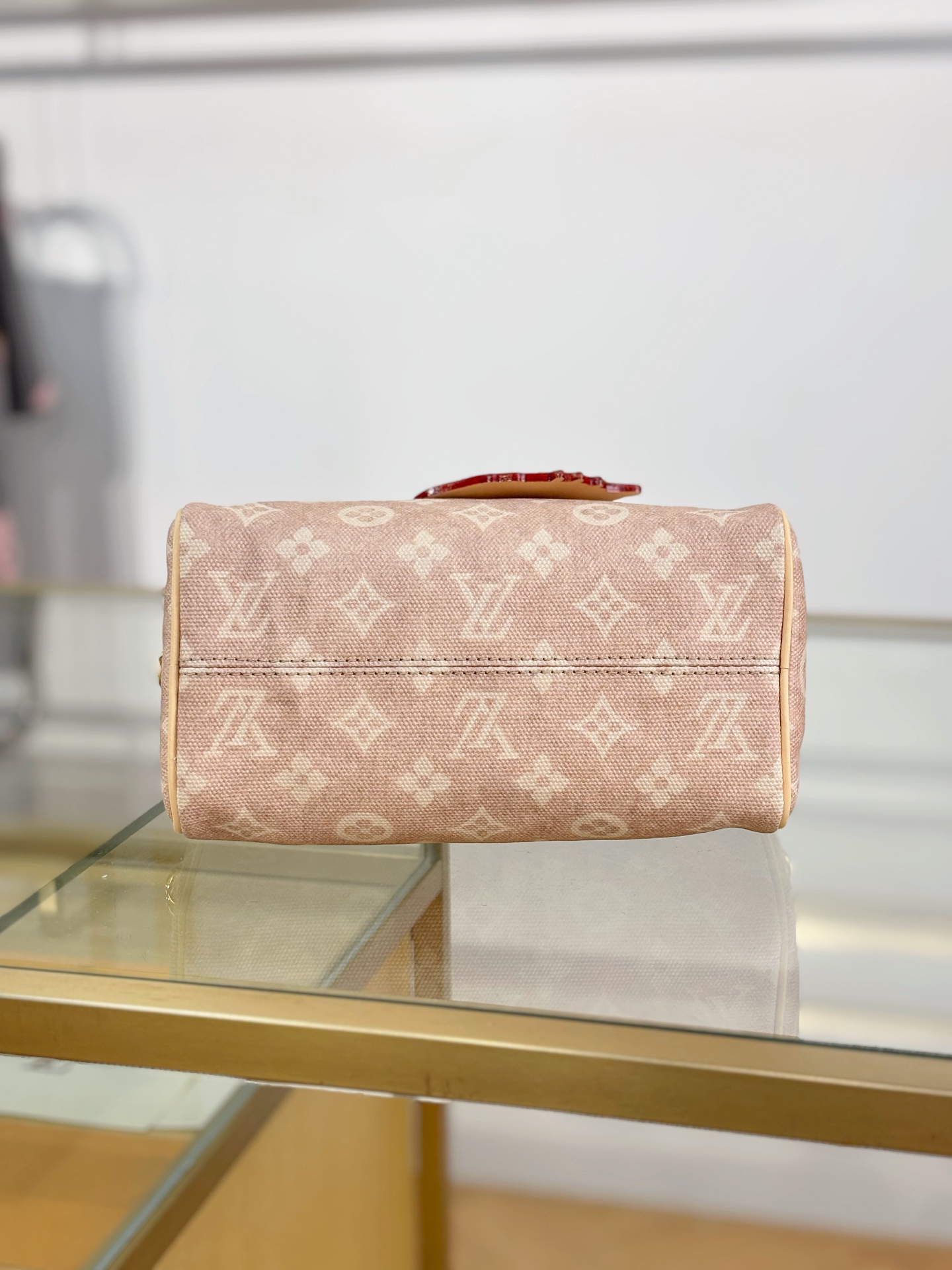 [TOP] Louis Vuitton LV Speedy Bandoulière 20 Monogram Bag 20.5 x 13.5 x 12 cm - Apricot