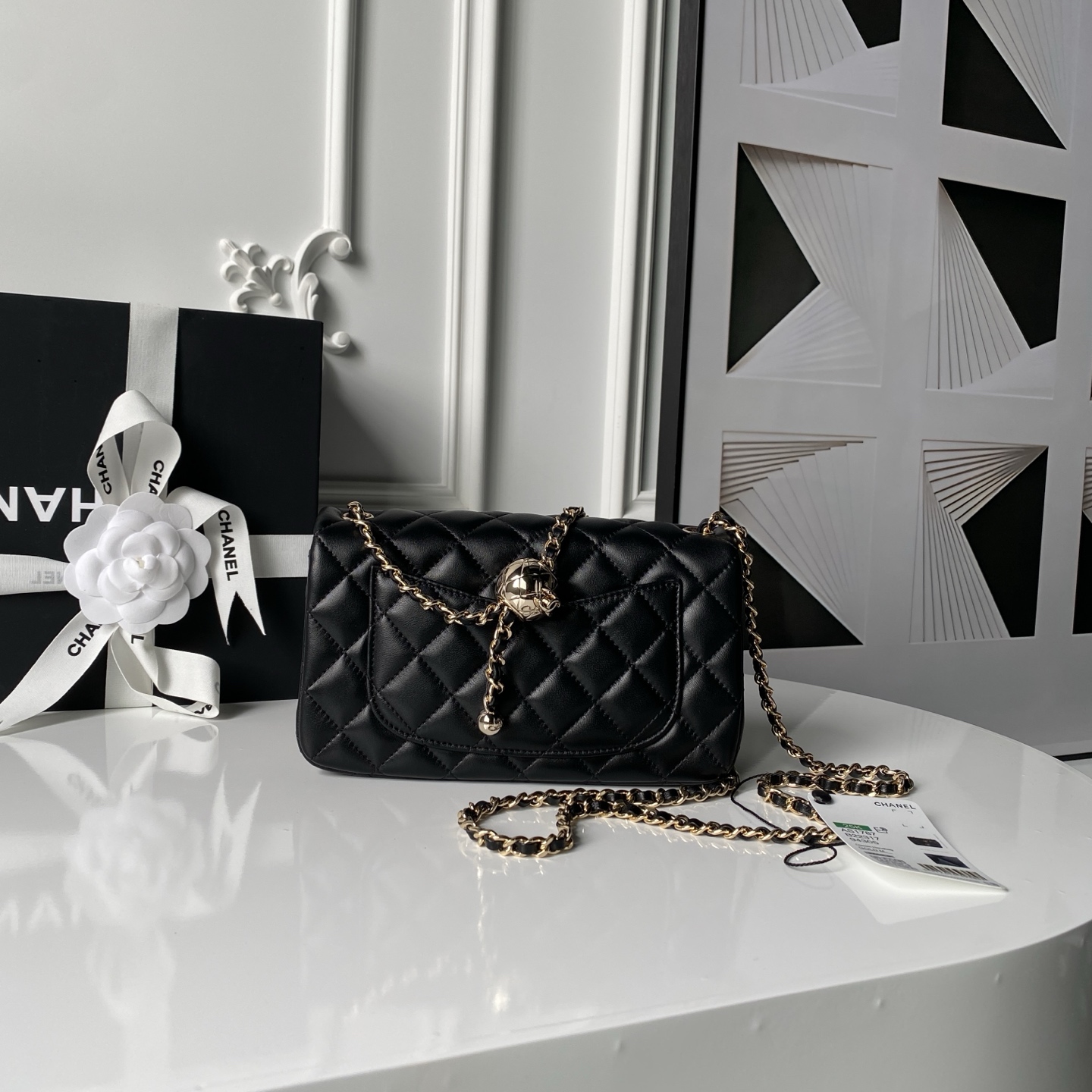 [TOP] CHANEL CF Flap Bag With Golden Ball 20cm -  Black