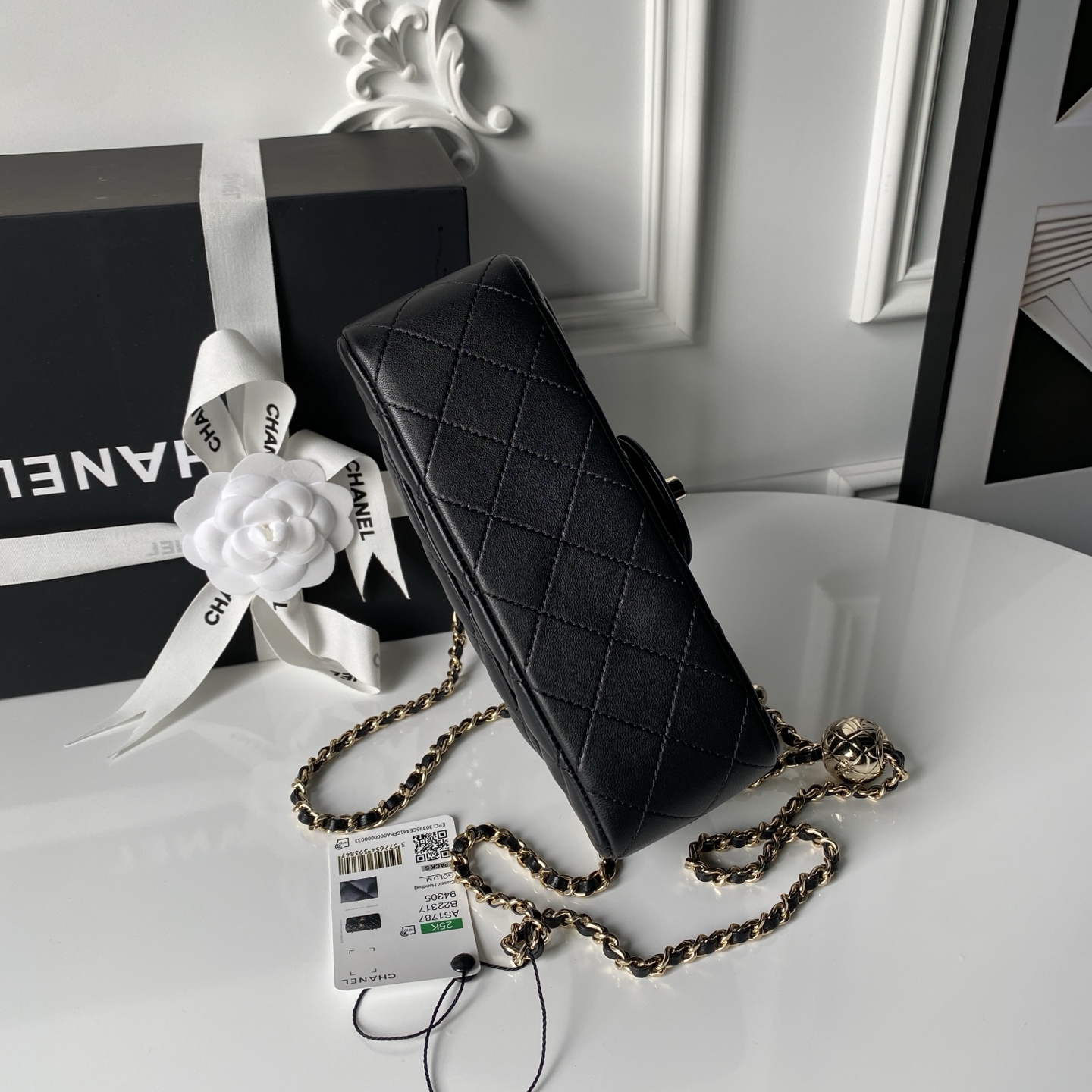 [TOP] CHANEL CF Flap Bag With Golden Ball 20cm -  Black