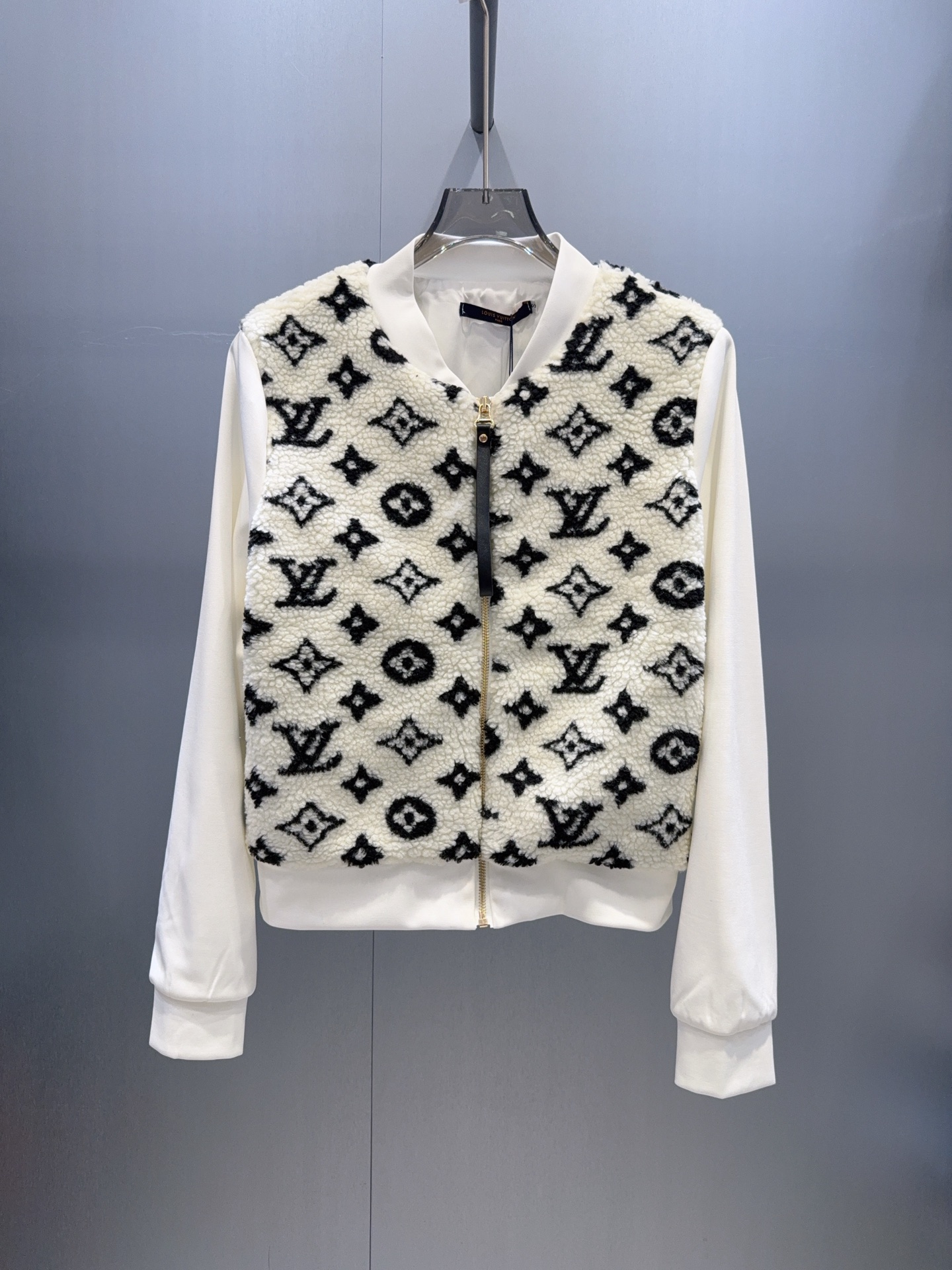 [TOP] Louis Vuitton LV Lamb Wool Jacket - 2 Colors