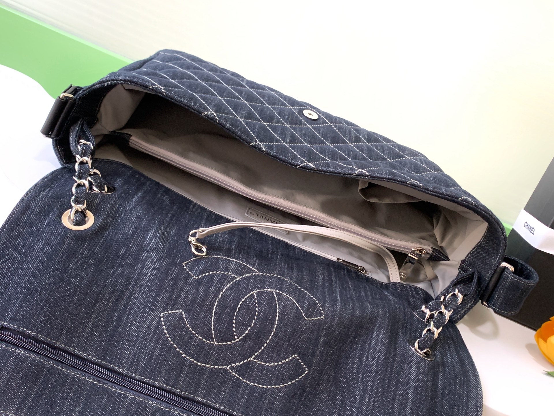 [TOP] CHANEL Classic Denim Flap Bag 30-40-11cm /22-34-10cm - Blue