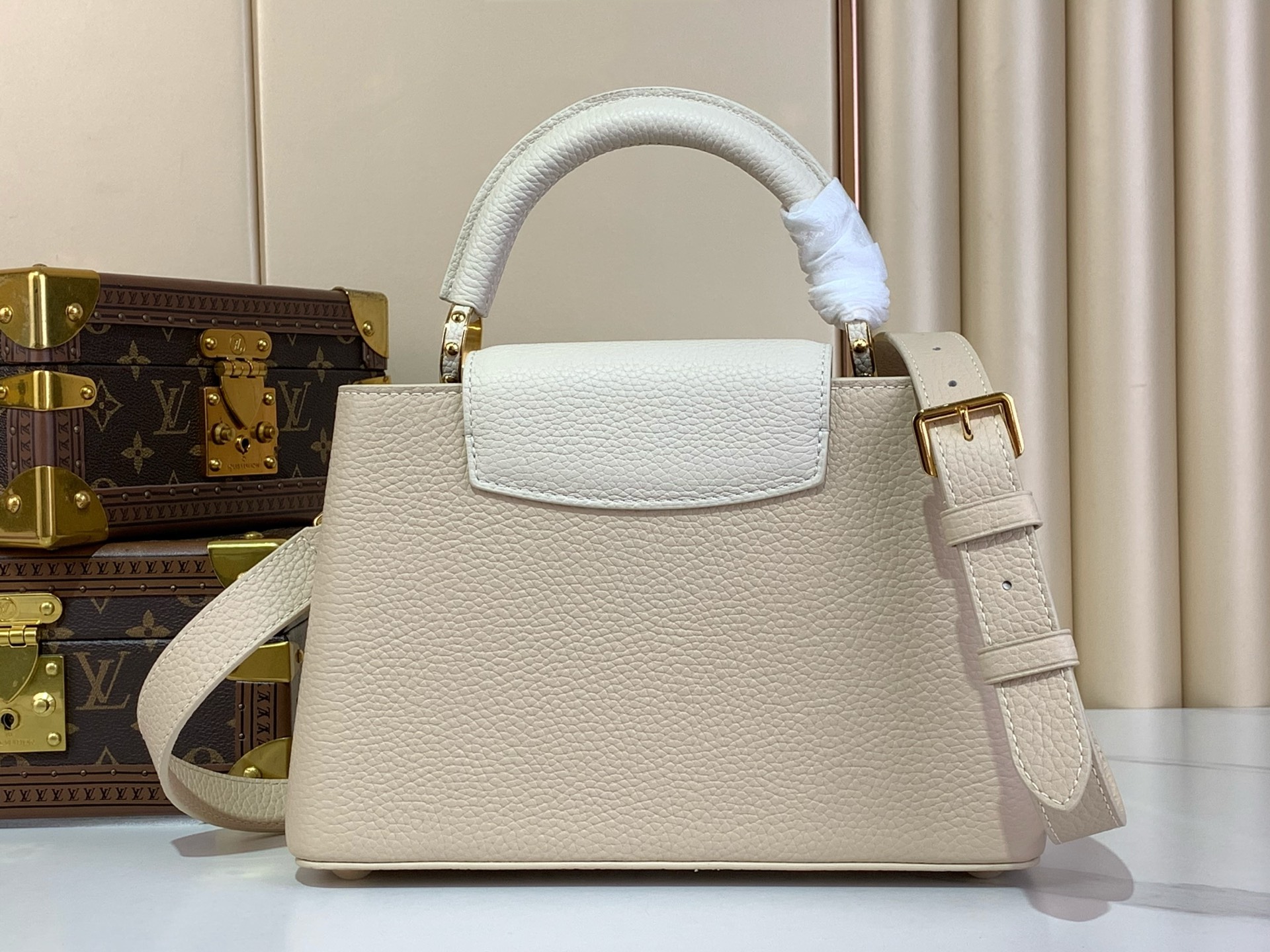 [TOP] Louis Vuitton LV Capucines Bag 21cm/27cm - Apricot