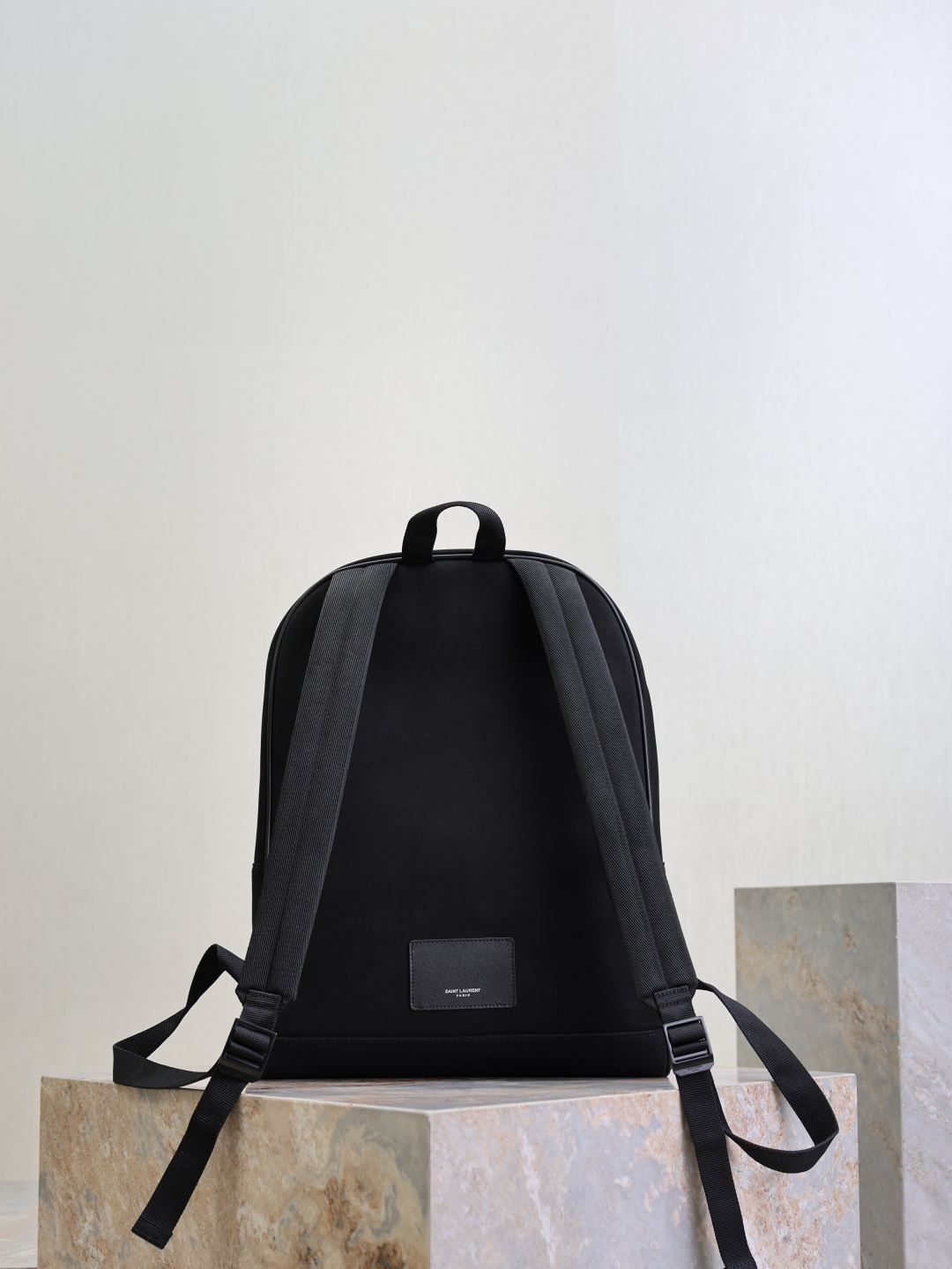 [TOP] Yves Saint Laurent YSL City Backpack 32x42x14cm - Black