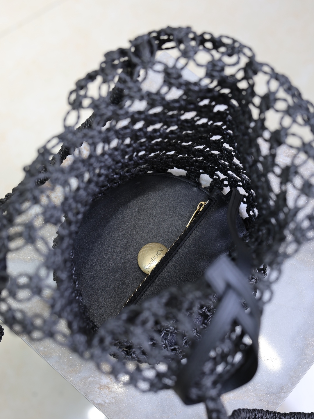 [TOP] Yves Saint Laurent YSL Woven Shopping Bag 18x16x33cm - Black