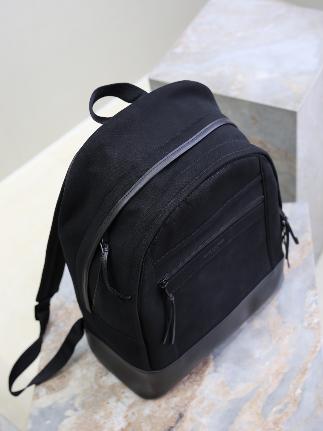 [TOP] Yves Saint Laurent YSL City Backpack 32x42x14cm - Black