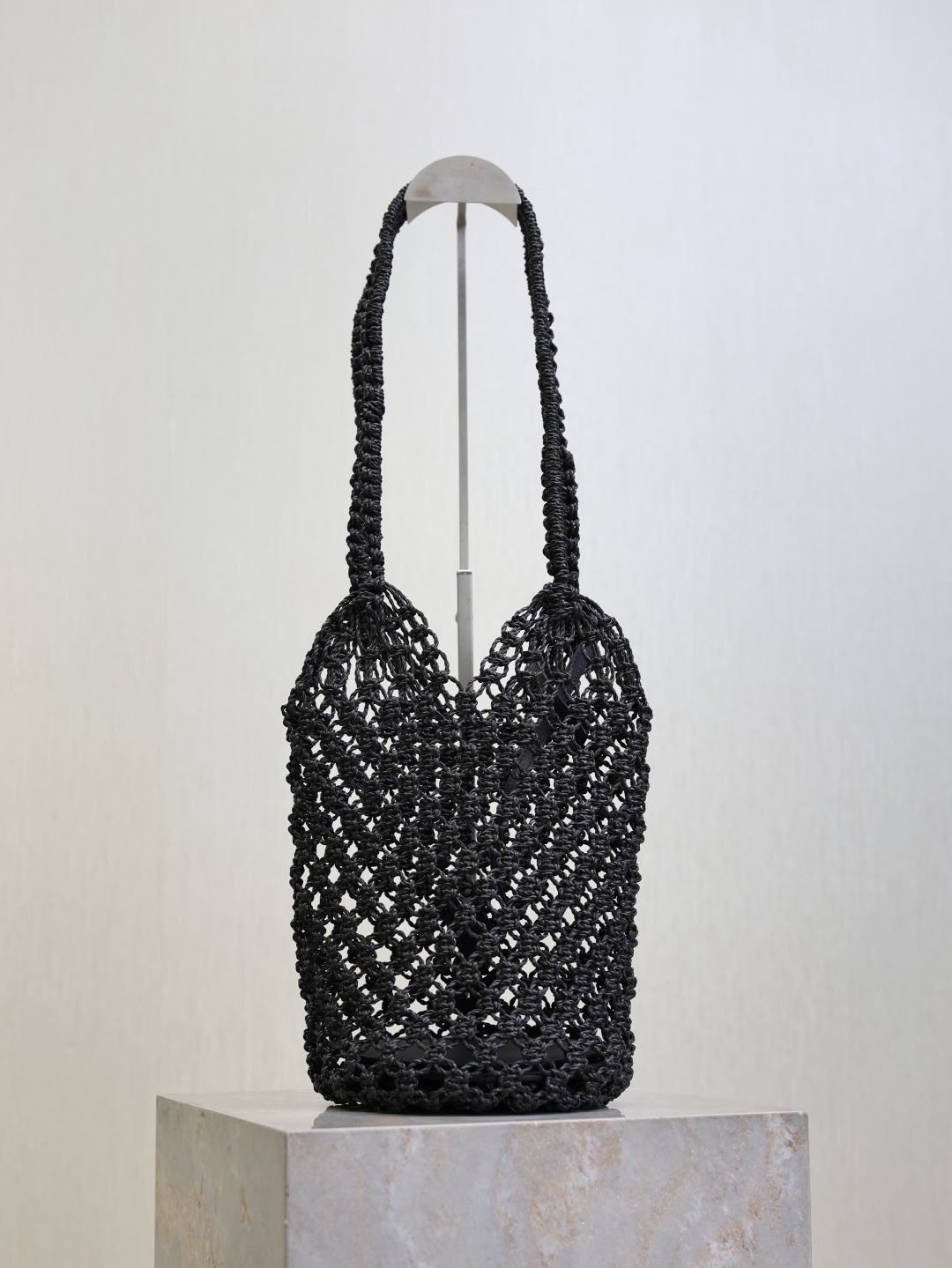[TOP] Yves Saint Laurent YSL Woven Shopping Bag 18x16x33cm - Black