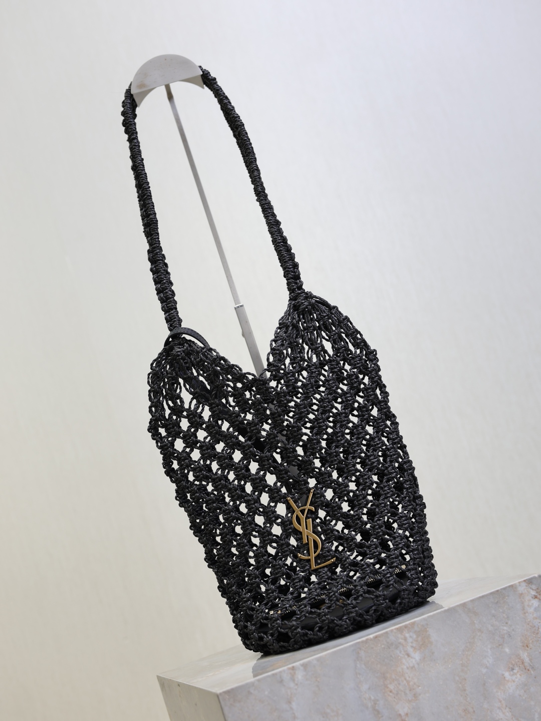 [TOP] Yves Saint Laurent YSL Woven Shopping Bag 18x16x33cm - Black