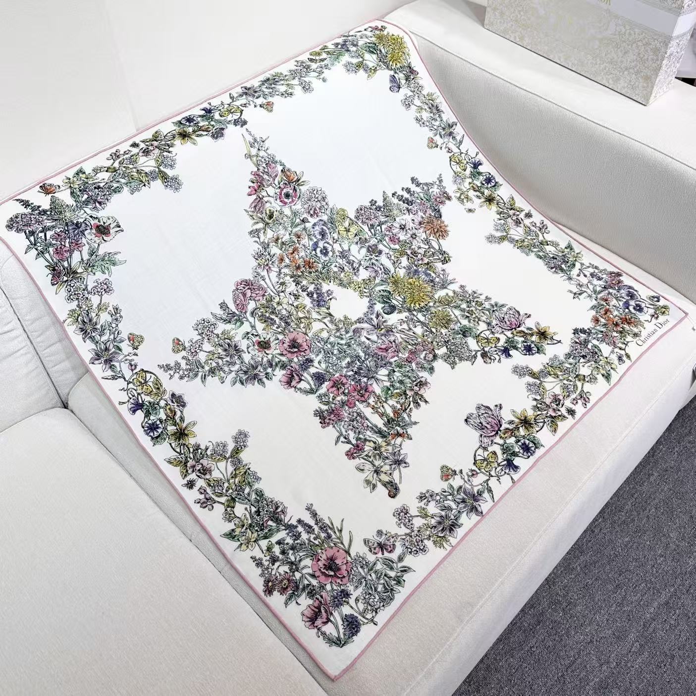 [TOP] Christian Dior Double-sided 70% Cashmere + 30% Silk Velvet Square Scarf 90 x 90 cm - 2 Colours