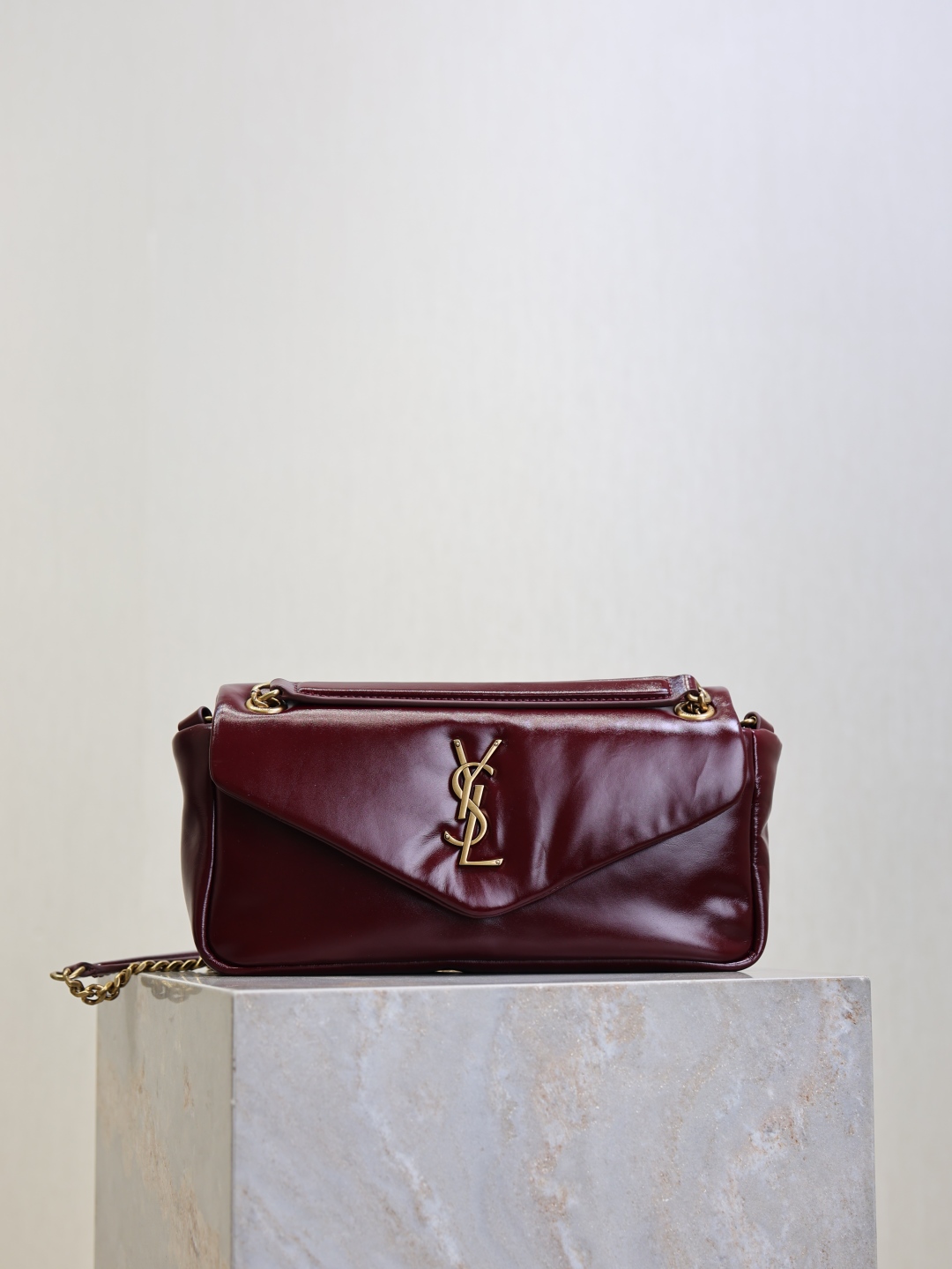 [TOP] Yves Saint Laurent YSL Calypso Lambskin Chain Bag 26 × 14 × 7 cm - Dark Red