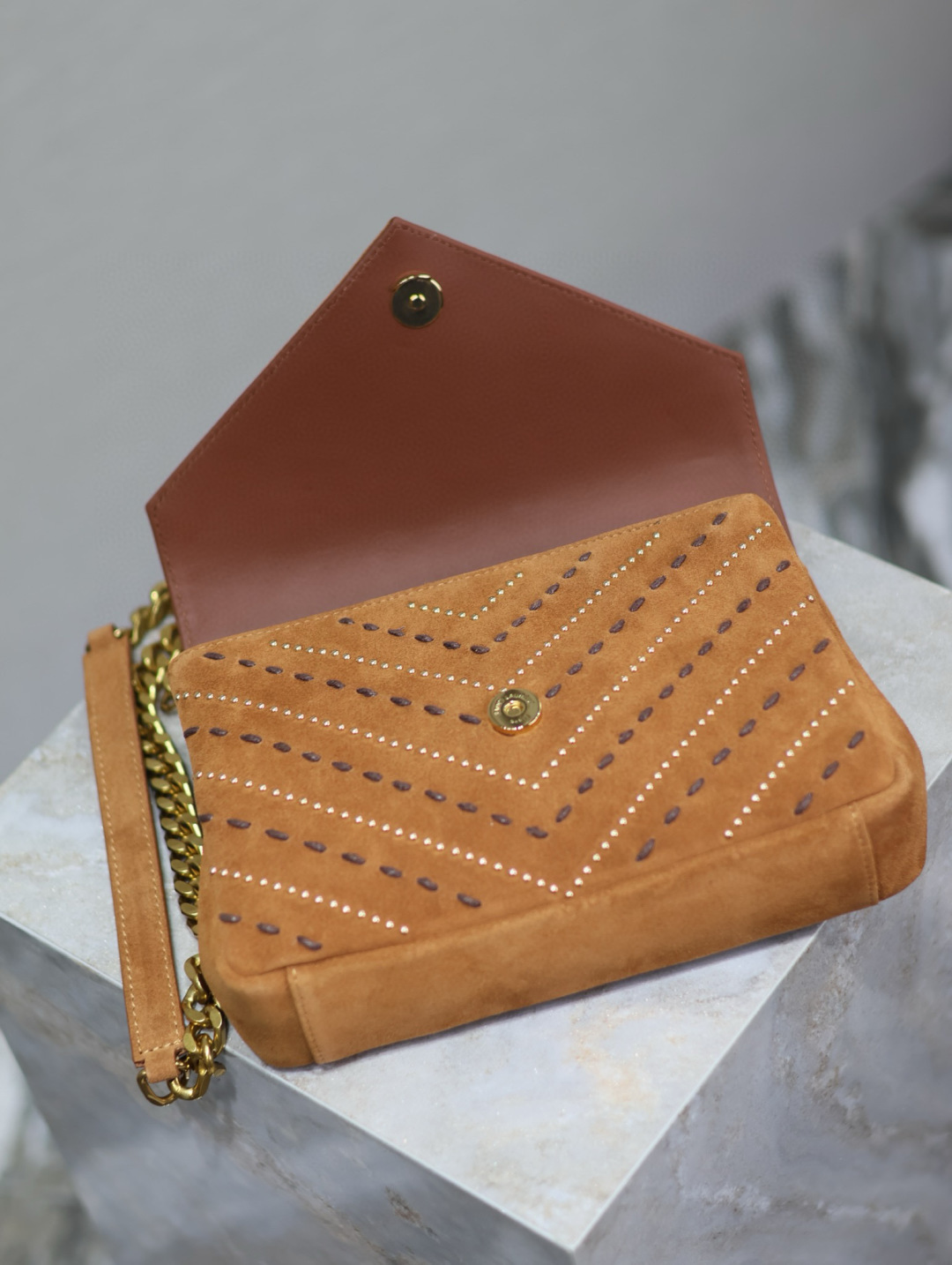 [TOP] Yves Saint Laurent YSL College Suede Bag Medium 24x17x6cm - Brown