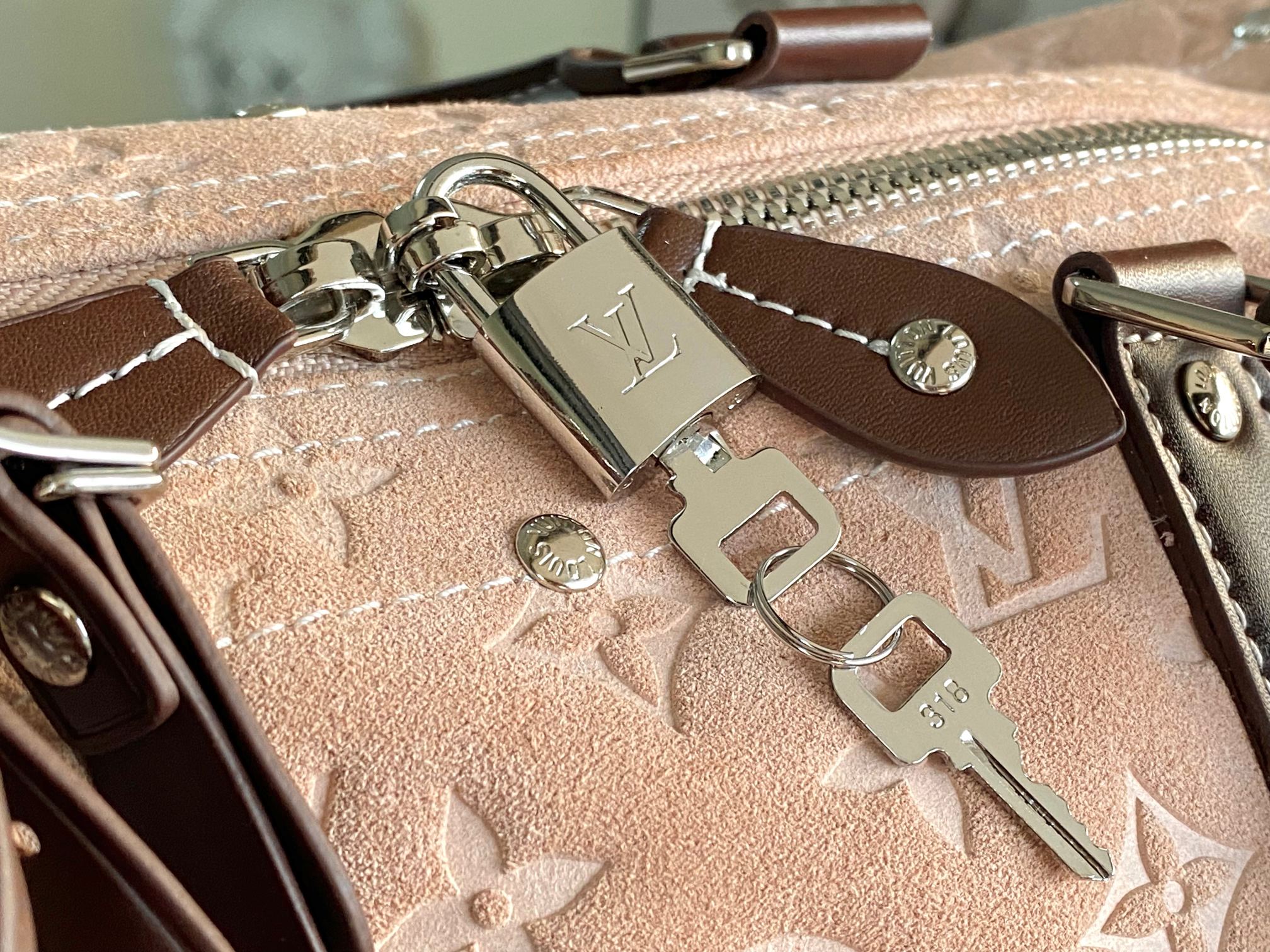 [TOP] Louis Vuitton LV Keepall Bandoulière 50 Bag 50x29x23cm - Brown