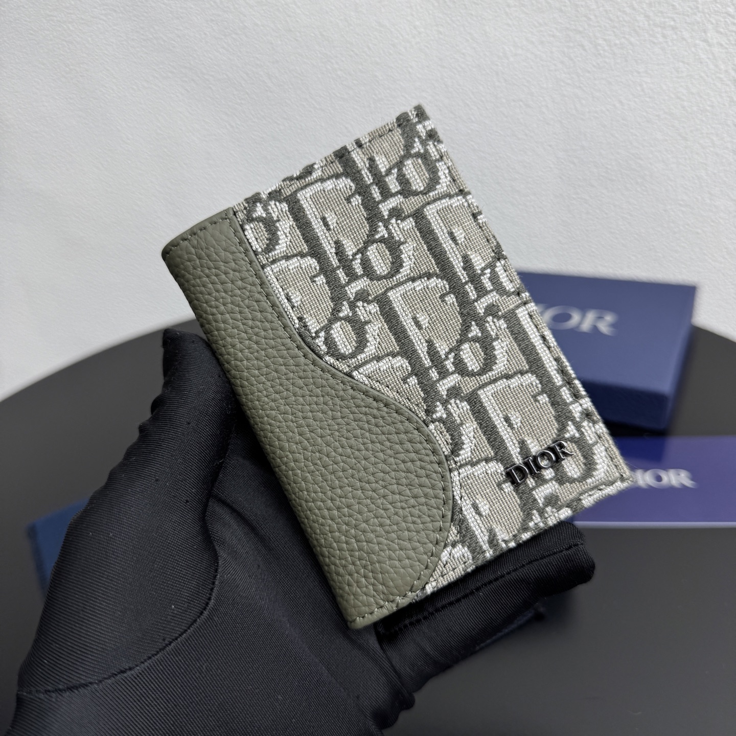 [TOP] Christian Dior Vertical Version Card Holder 7.5 x 11.2 x 1.9 cm - 3 Colors