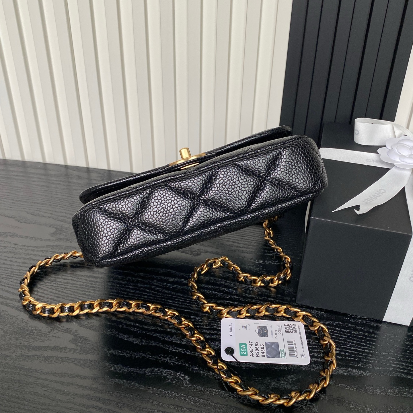 [TOP] CHANEL Backpack Lychee-Patterned Cowhide 15.5×22×6cm/18×24×6cm - Black&GHW