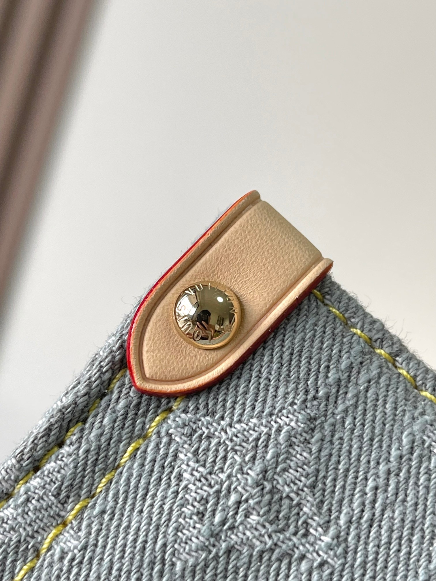 [TOP] Louis Vuitton LV On The Go Bag MM 35x27x14cm - Gray