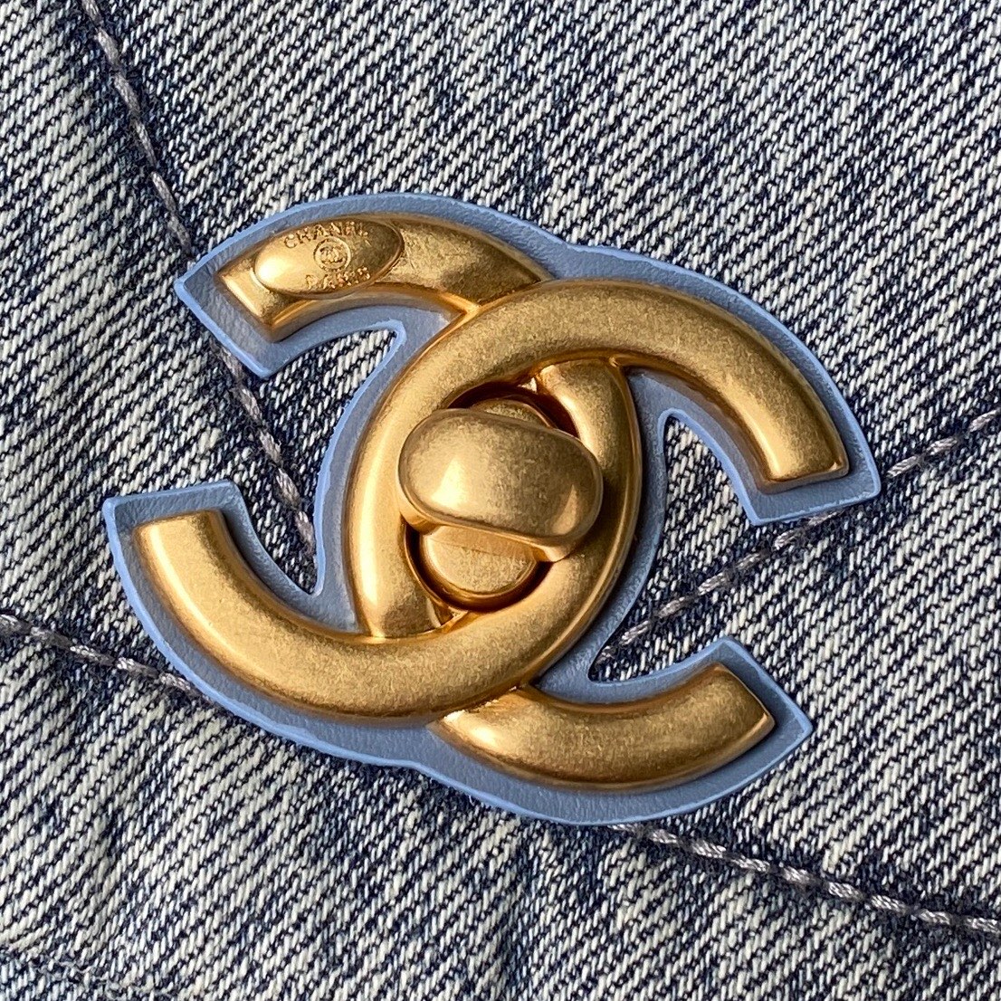 [TOP] CHANEL Denim Bag 26.5×45×9.5cm - Blue