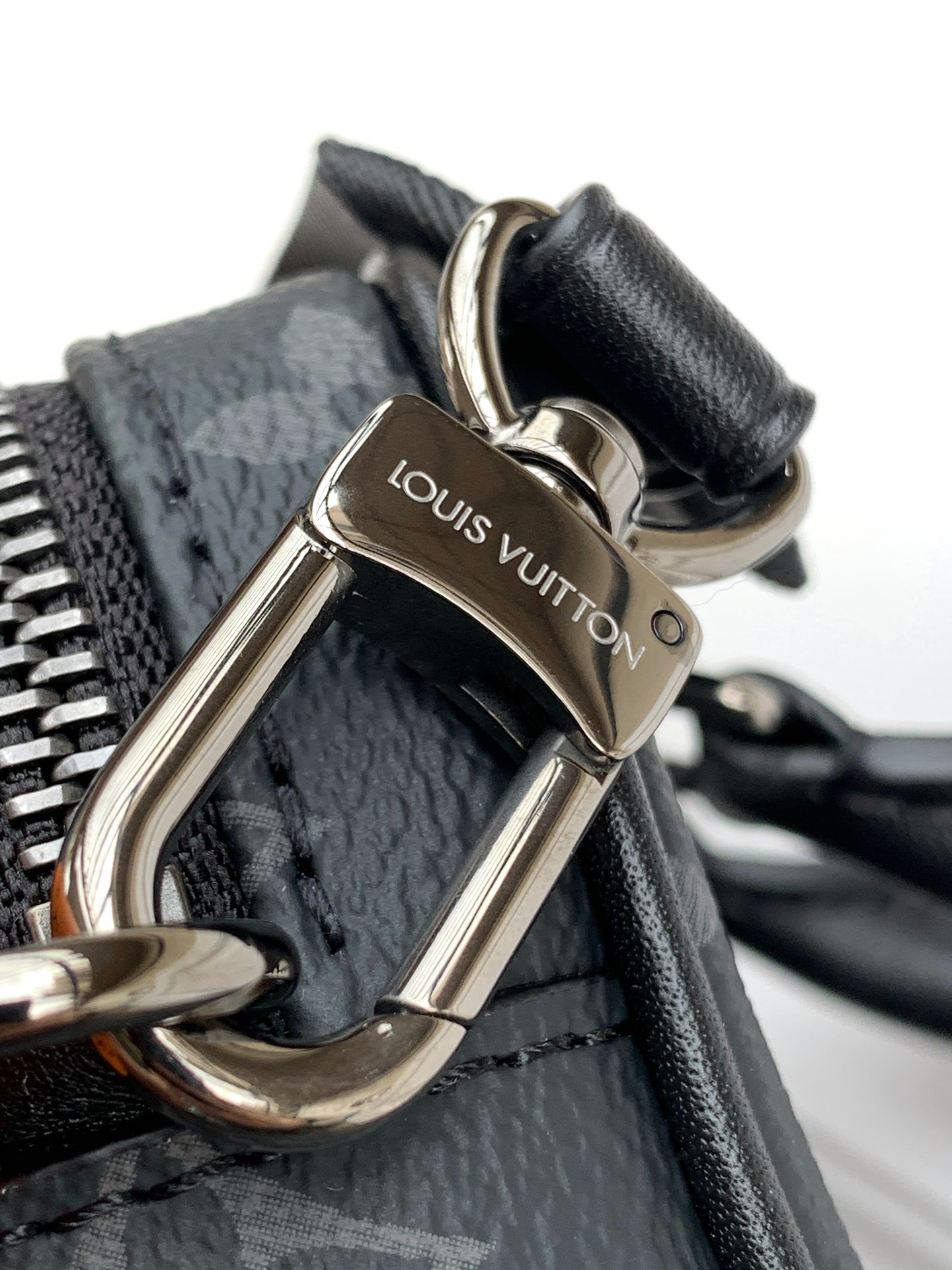 [TOP] Louis Vuitton LV Nano Porte Documents Voyage Bag 20x13x5.5cm - Black