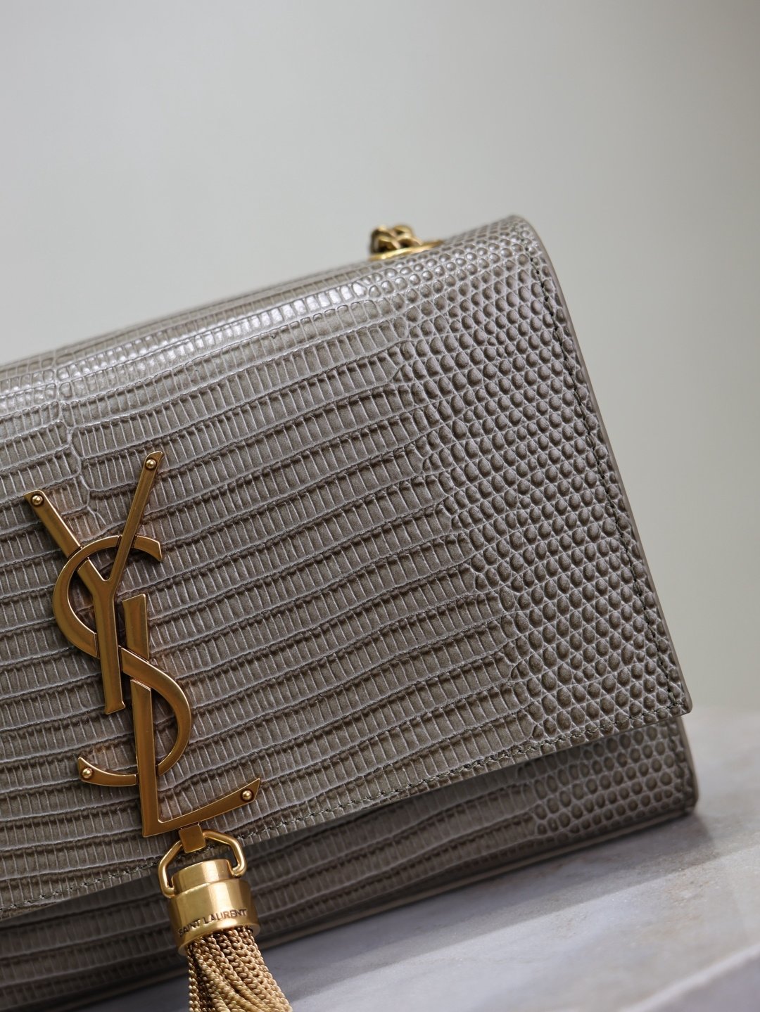 [TOP] Yves Saint Laurent YSL Kate Tassel Bag Lizard Print Cowhide 20x13.5x5.5cm - Gray & GHW