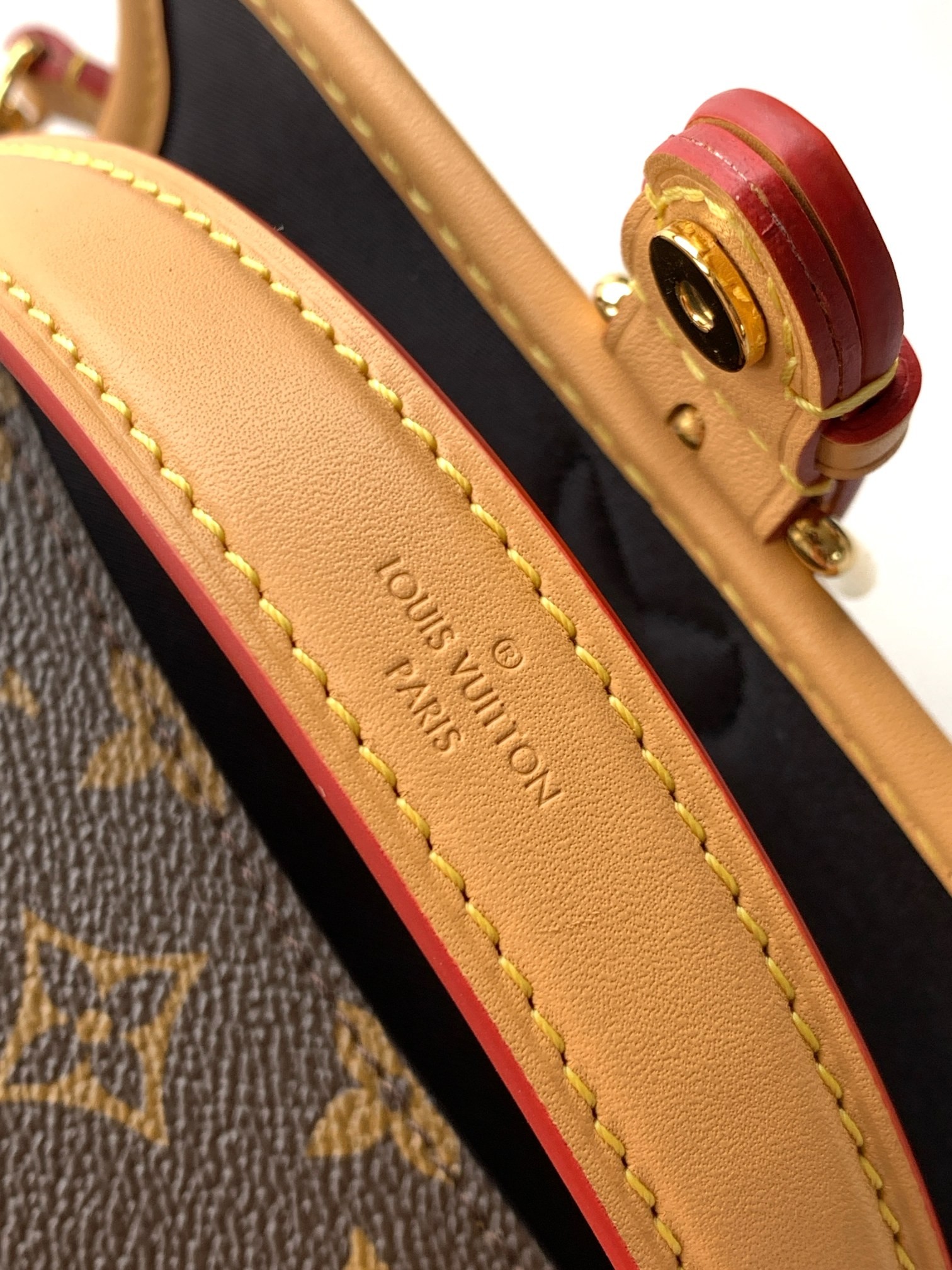 [TOP] Louis Vuitton LV Monogram Diane Bag 19 x 10.5 x 6 cm - Brown