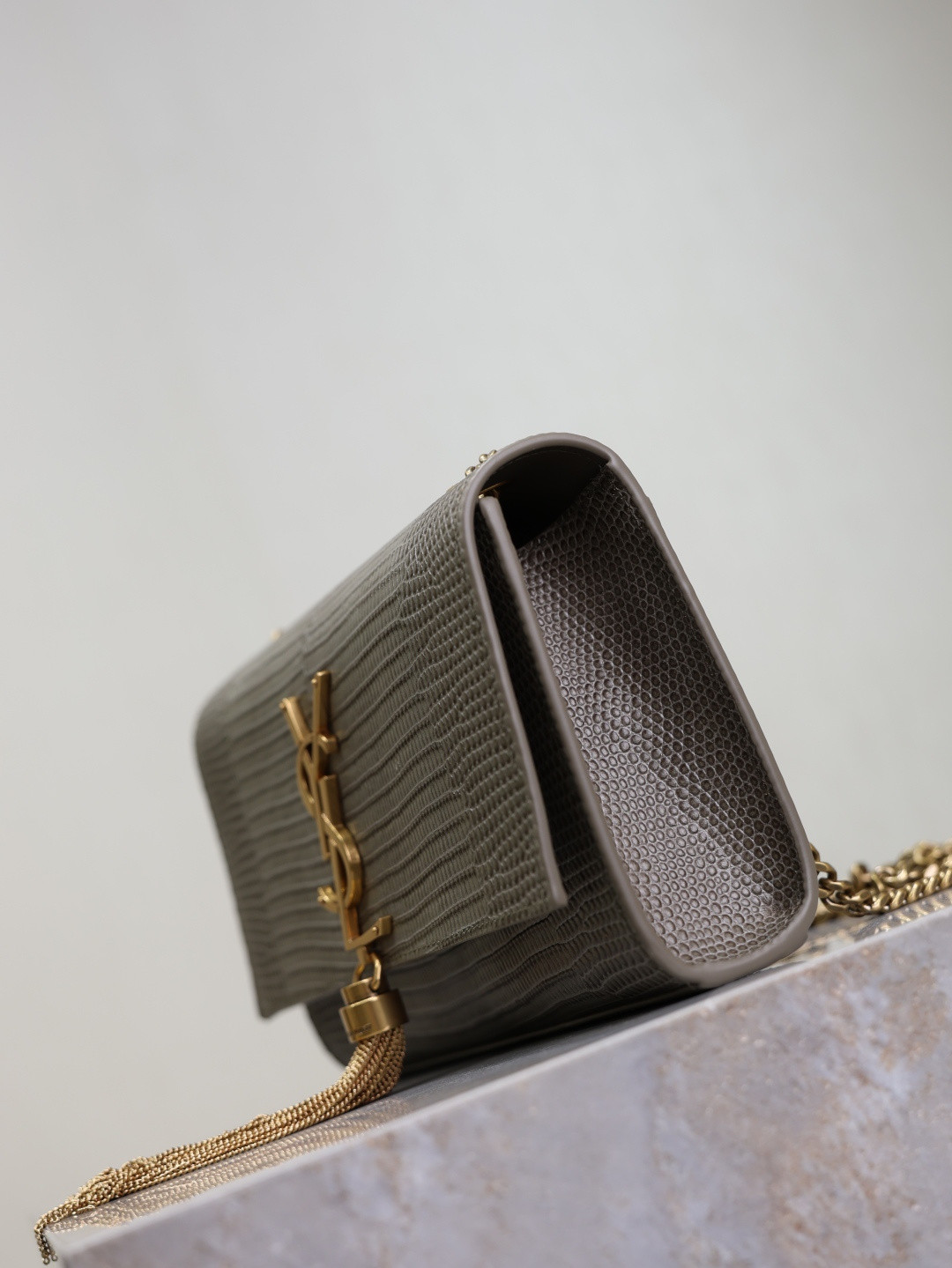 [TOP] Yves Saint Laurent YSL Kate Tassel Bag Lizard Print Cowhide 20x13.5x5.5cm - Gray & GHW