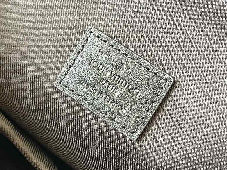 [TOP] Louis Vuitton LV Fastline Backpack 32x39x12cm - Black