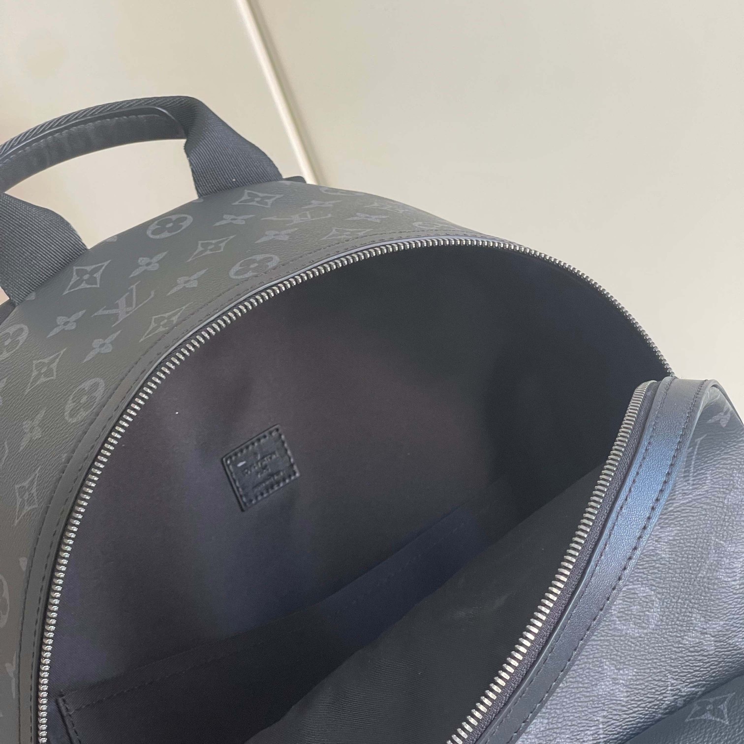 [TOP] Louis Vuitton LV Discovery Backpack Monogram Eclipse 42x17x31cm - Black