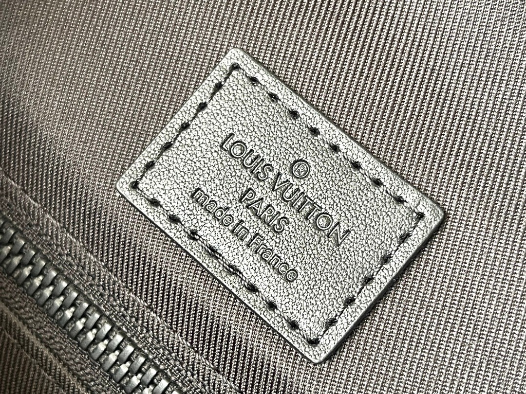 [TOP] Louis Vuitton LV Christopher Backpack 32x39x12cm/41×48×13cm - Black