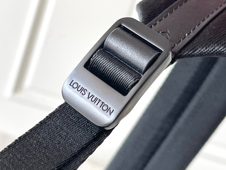 [TOP] Louis Vuitton LV Fastline Backpack 32x39x12cm - Black