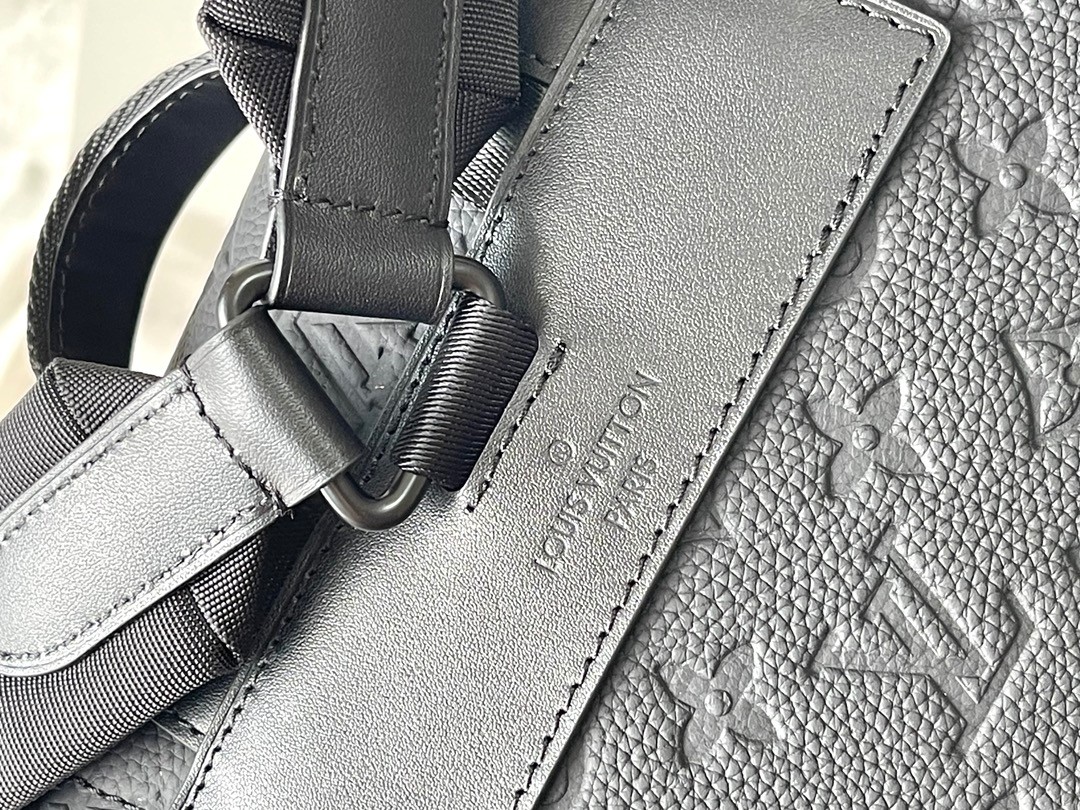 [TOP] Louis Vuitton LV Christopher Backpack 32x39x12cm/41×48×13cm - Black