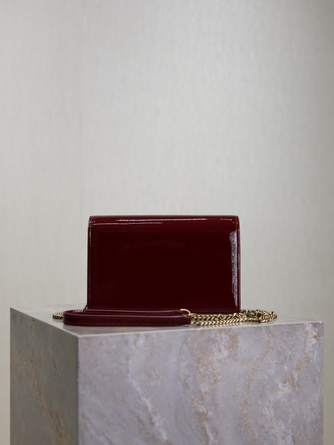 [TOP] Yves Saint Laurent YSL Kate Tassel Bag Patent 19x12.5x4cm - Dark Red & GHW