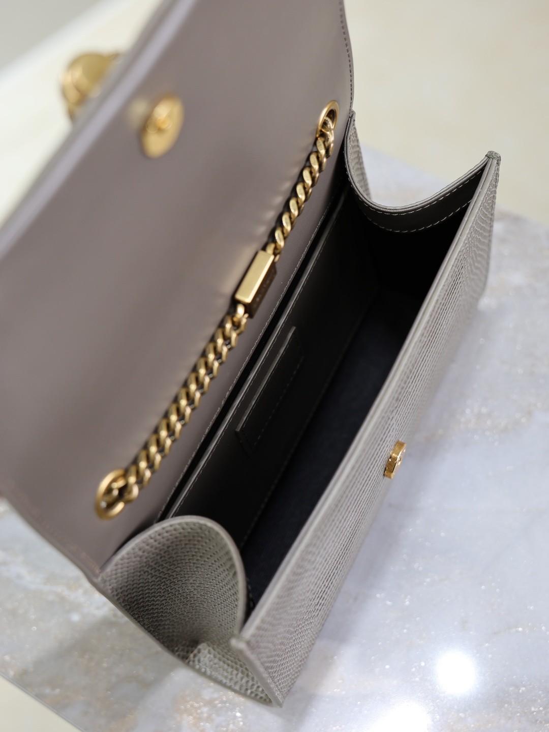 [TOP] Yves Saint Laurent YSL Kate Tassel Bag Lizard Print Cowhide 20x13.5x5.5cm - Gray & GHW