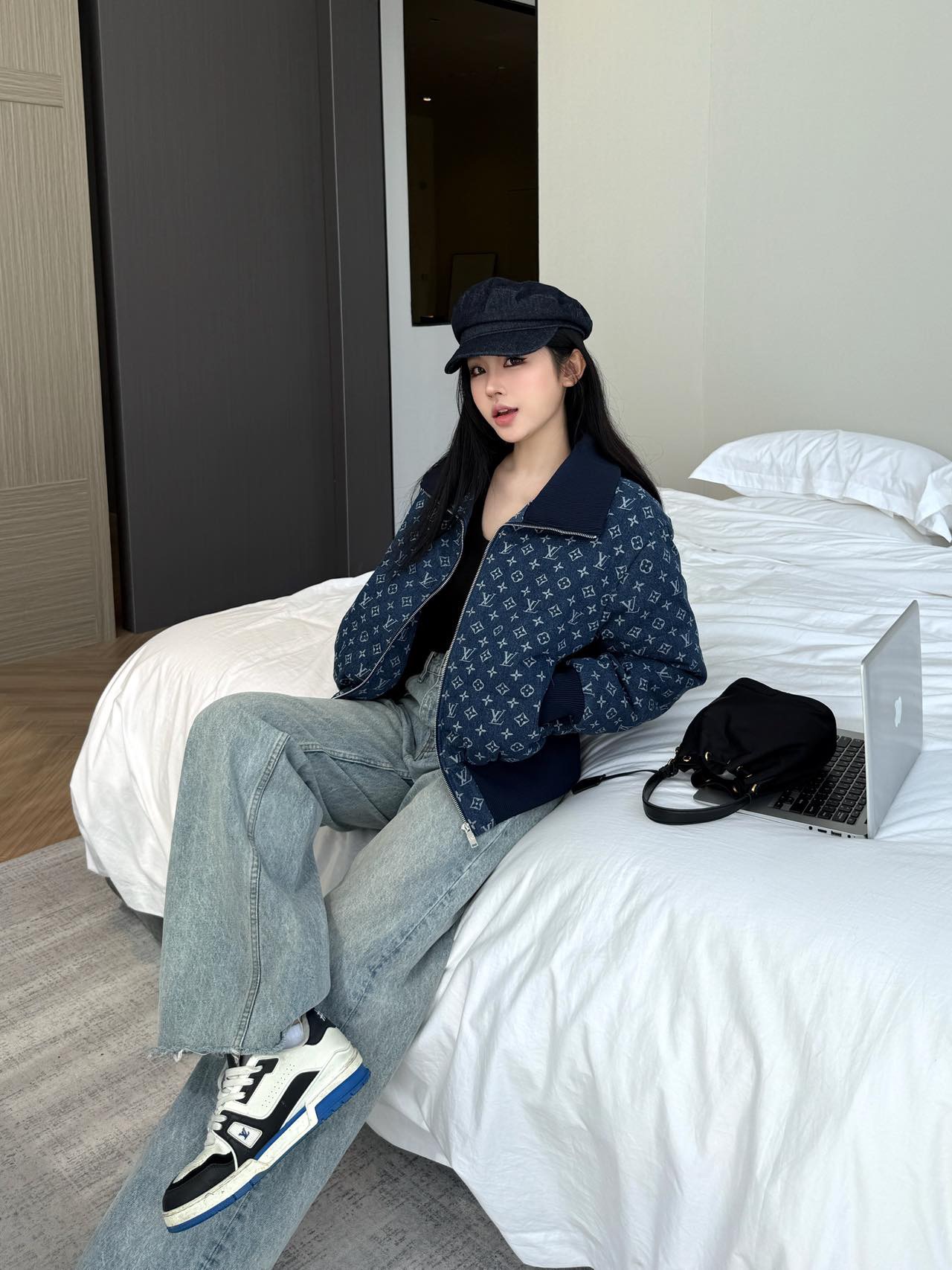 [TOP] Louis Vuitton LV Down Jacket - Blue