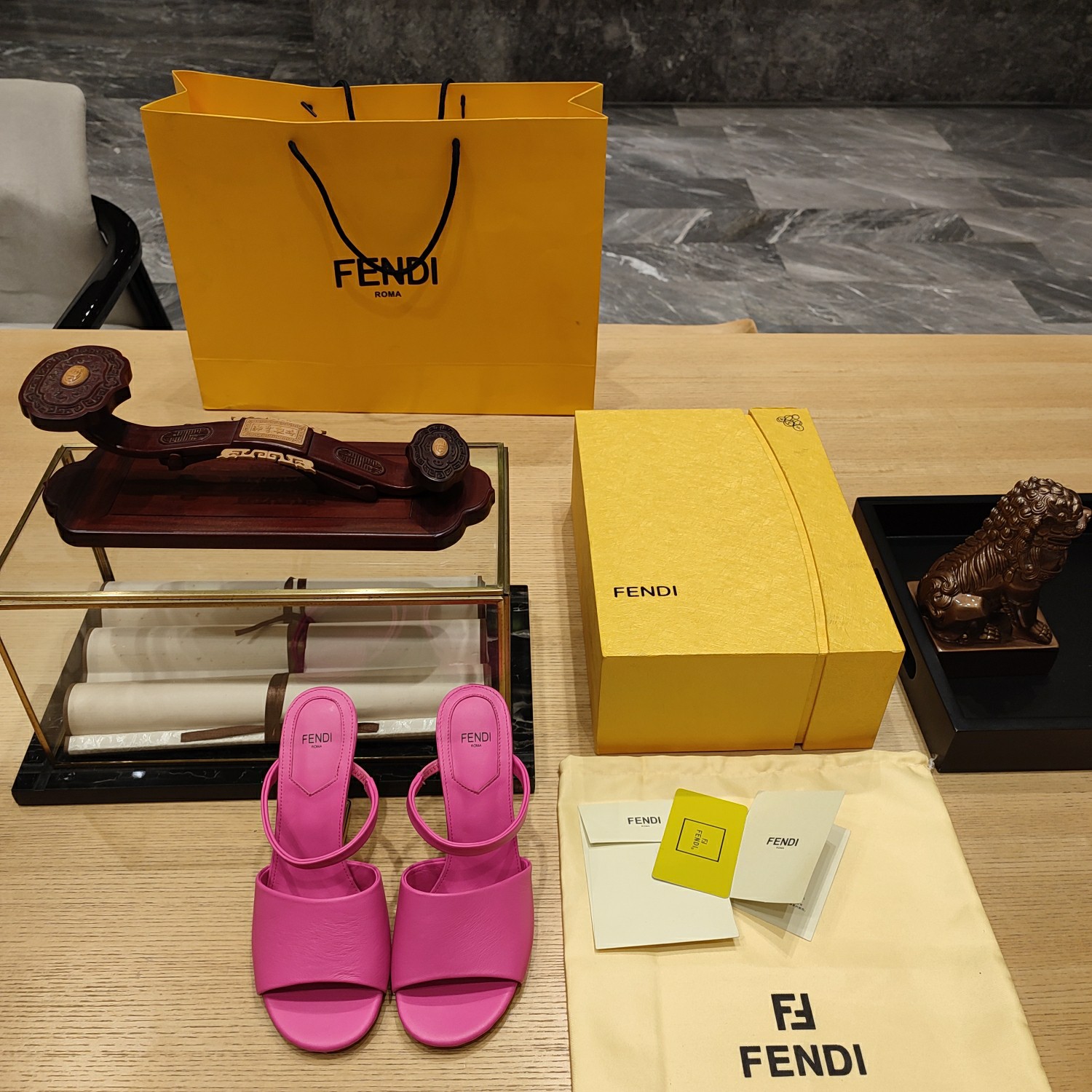 [TOP] FENDI High Heel Slippers - Pink