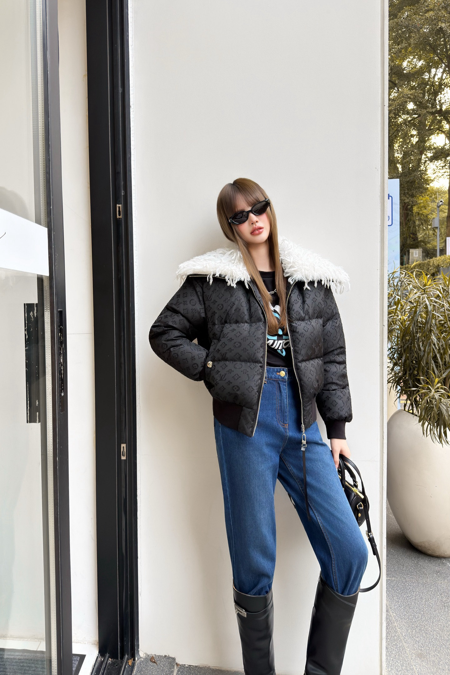 [TOP] Louis Vuitton LV Down Jacket - Black