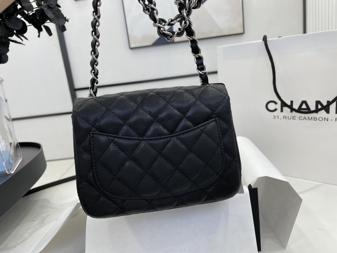 [TOP] CHANEL Classic Flap Bag Caviar Mini 17cm - Black & SHW/GHW