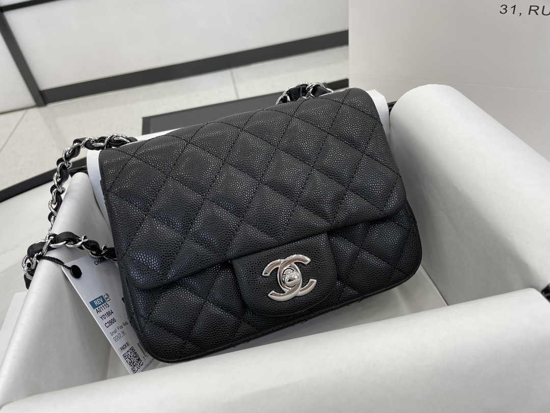 [TOP] CHANEL Classic Flap Bag Caviar Mini 17cm - Black & SHW/GHW