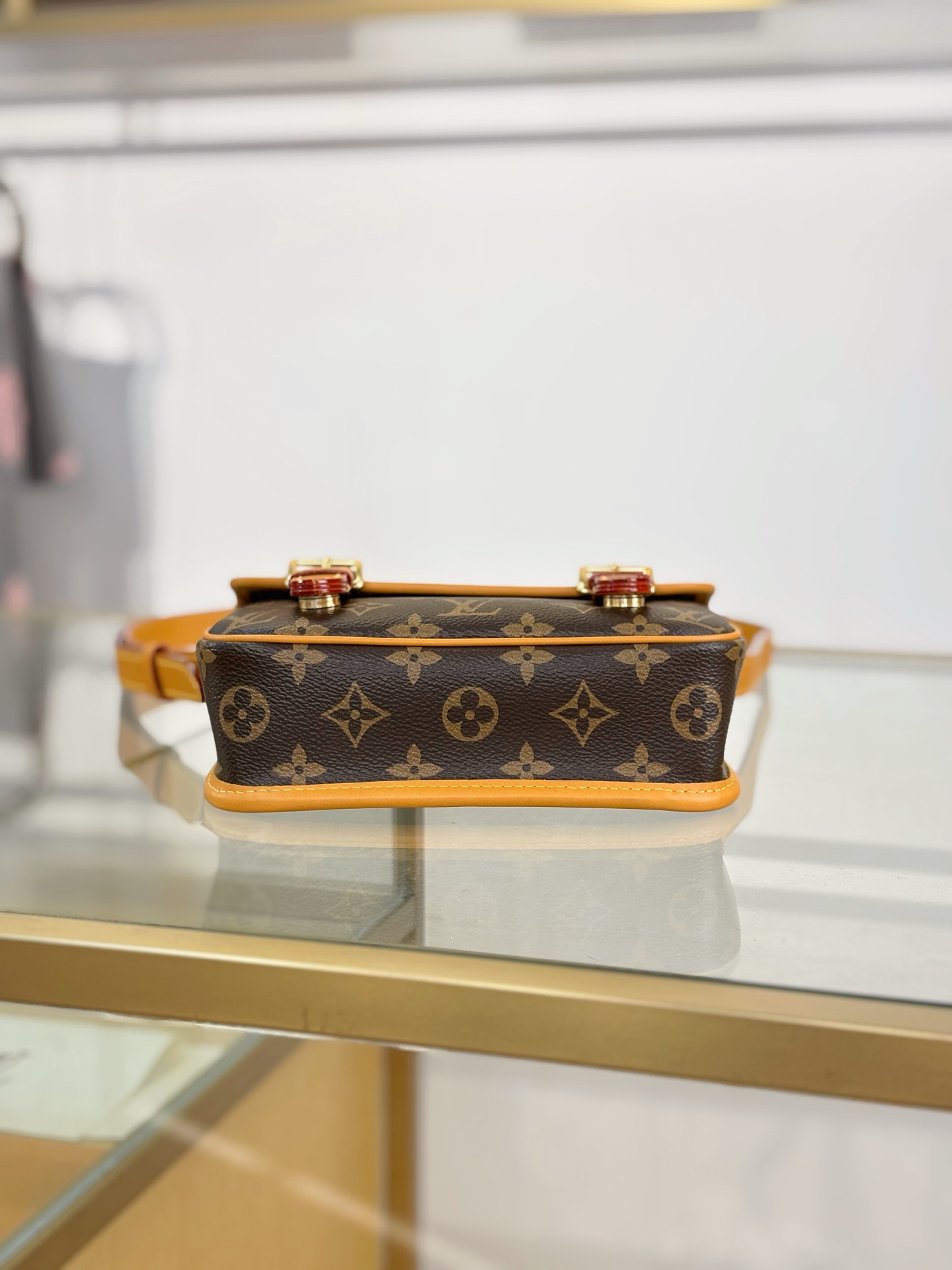 [TOP] Louis Vuitton LV Satchel Bag 19.5x15x6cm - Brown