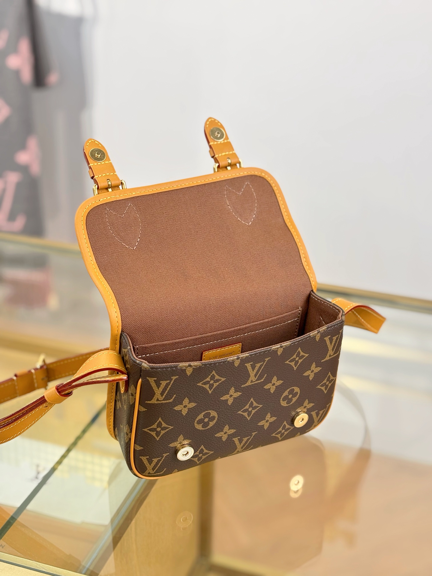 [TOP] Louis Vuitton LV Satchel Bag 19.5x15x6cm - Brown