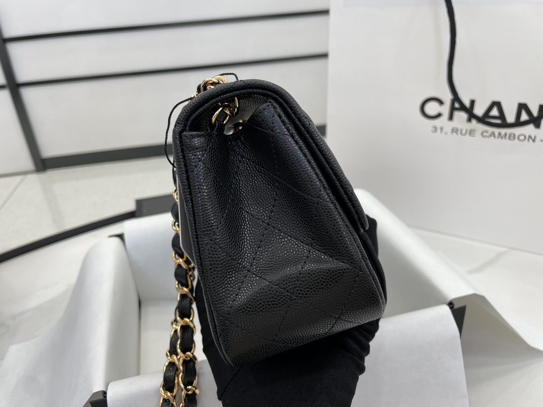 [TOP] CHANEL Classic Flap Bag Caviar Mini 17cm - Black & SHW/GHW