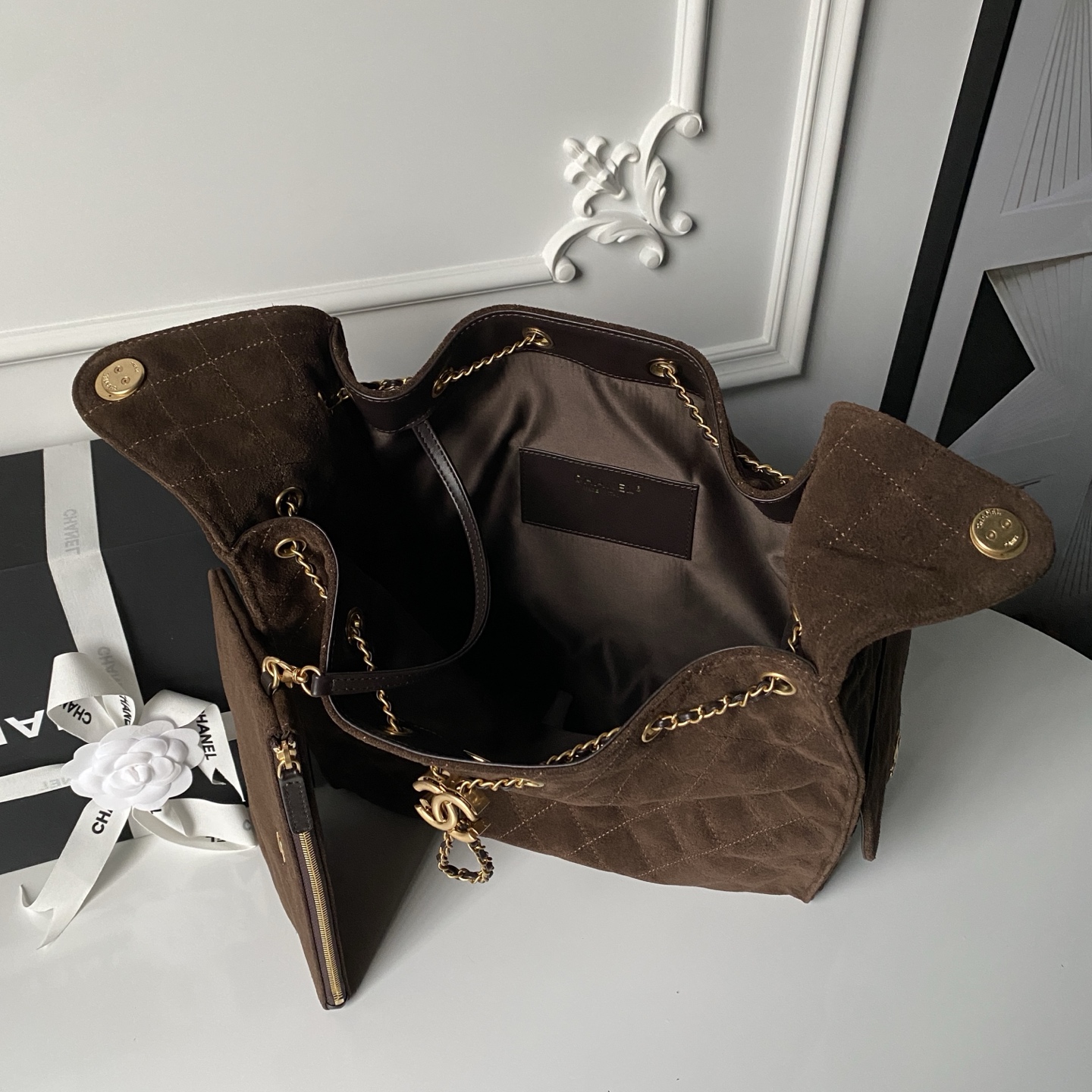 [TOP] CHANEL Hobo Shopping Bag 26x30x14cm/30x15x40cm - Brown