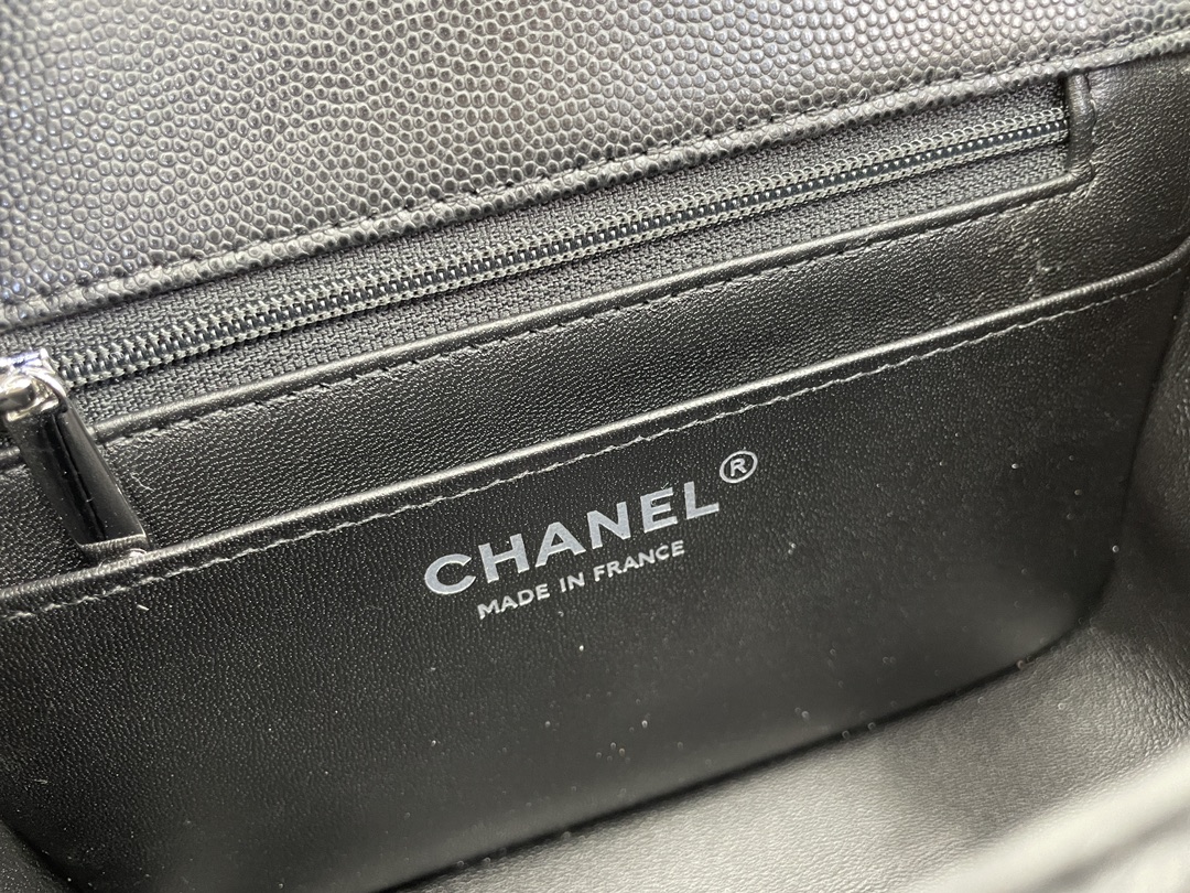 [TOP] CHANEL Classic Flap Bag Caviar Mini 17cm - Black & SHW/GHW