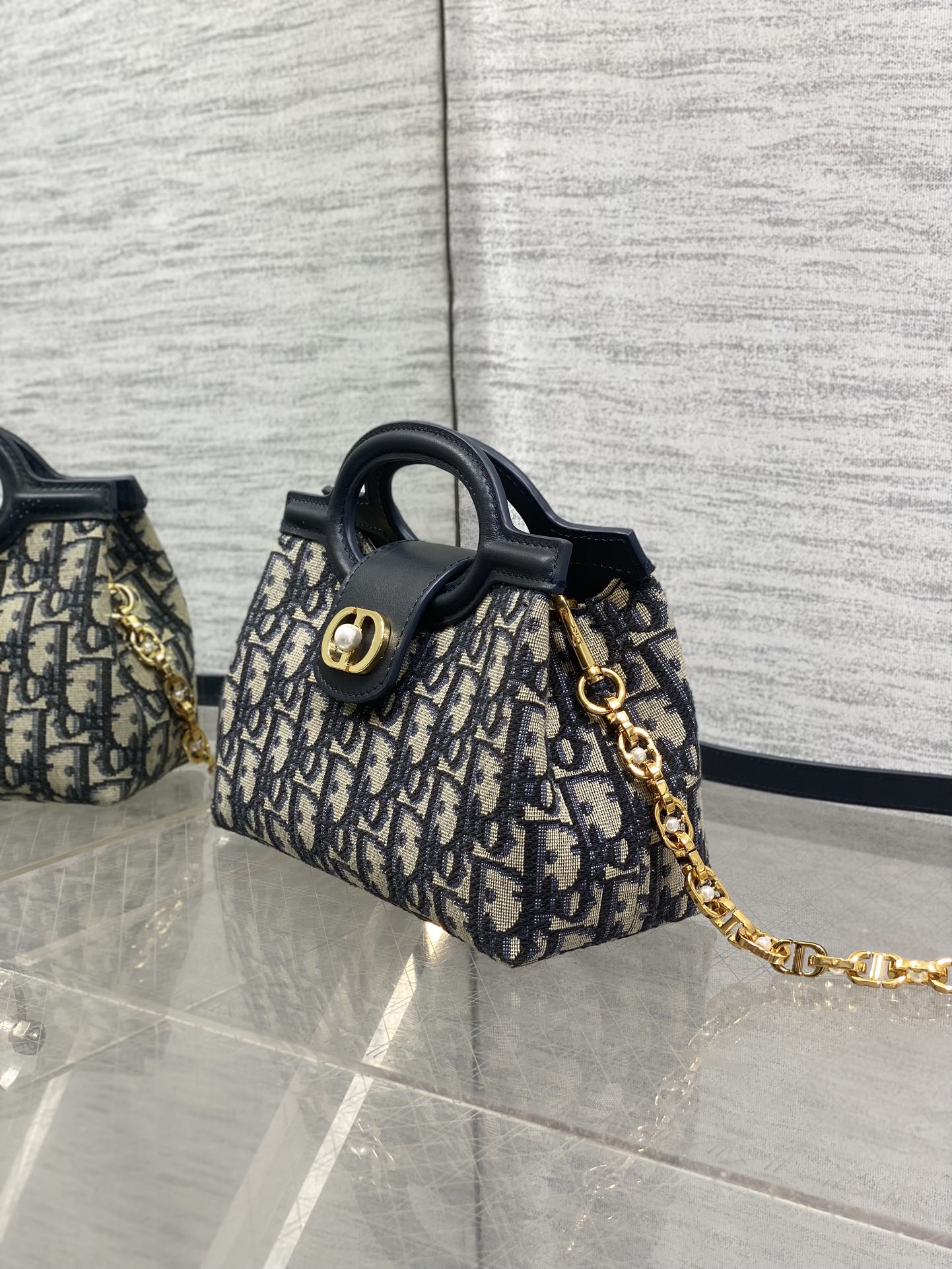 [TOP] Christian Dior  Jolie Top Handle Bag 18.5 x 13 x 8.5 cm - Blue