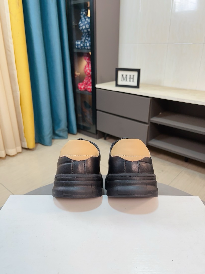 [TOP] BURBERRY Men's Cowhide Casual Shoes - 2 Cors