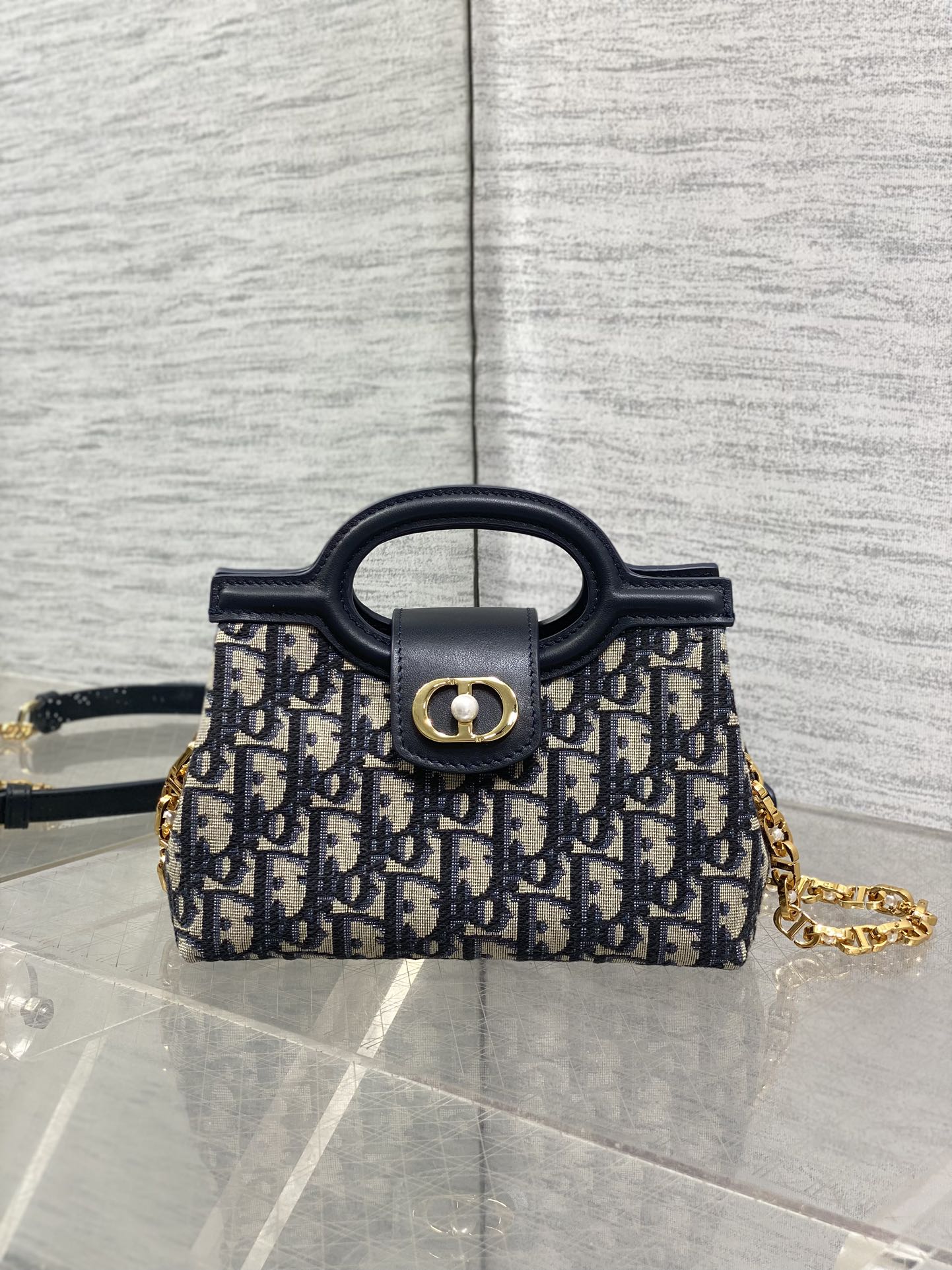 [TOP] Christian Dior  Jolie Top Handle Bag 18.5 x 13 x 8.5 cm - Blue