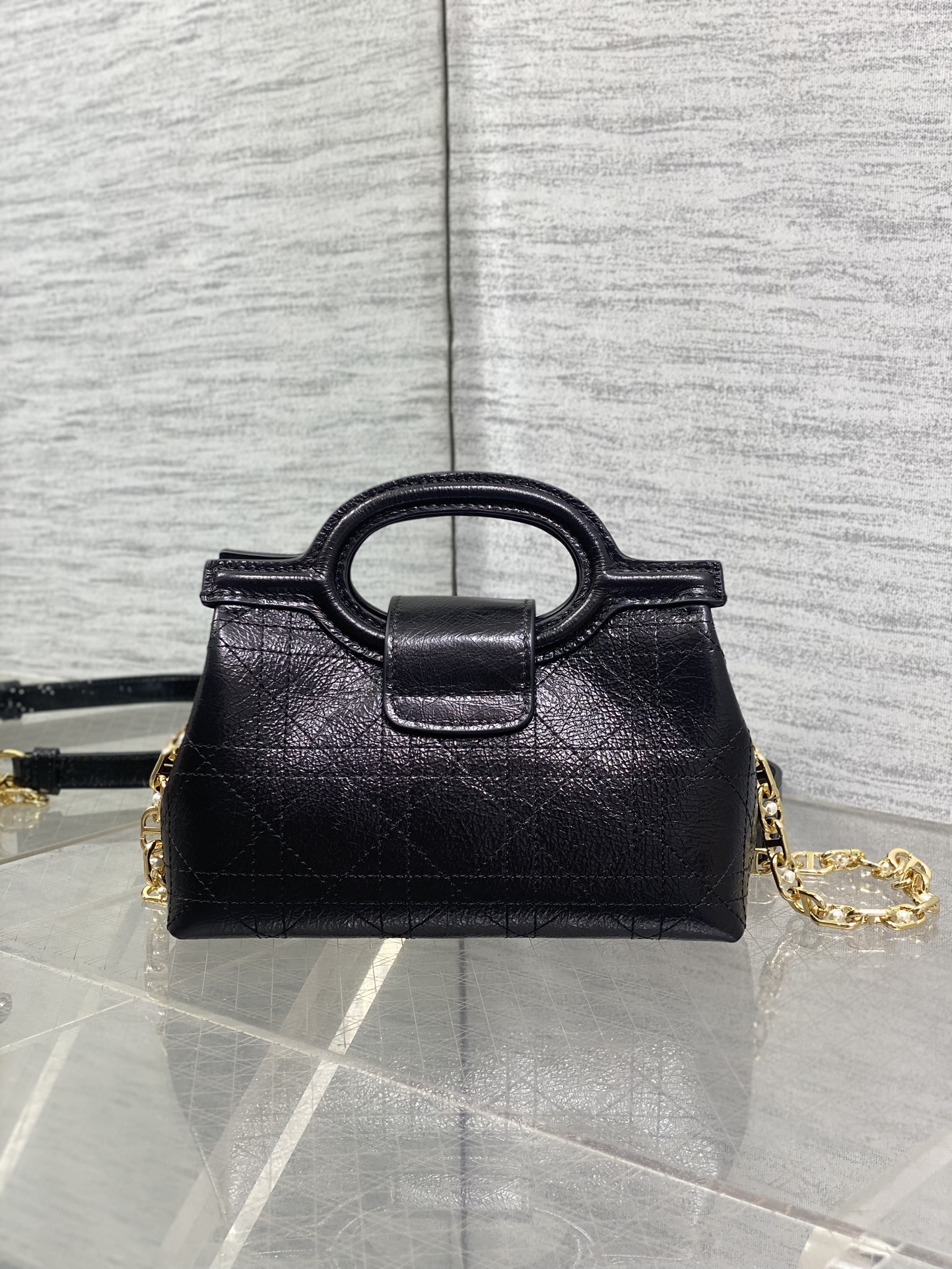 [TOP] Christian Dior  Jolie Top Handle Bag 18.5 x 13 x 8.5 cm - Black