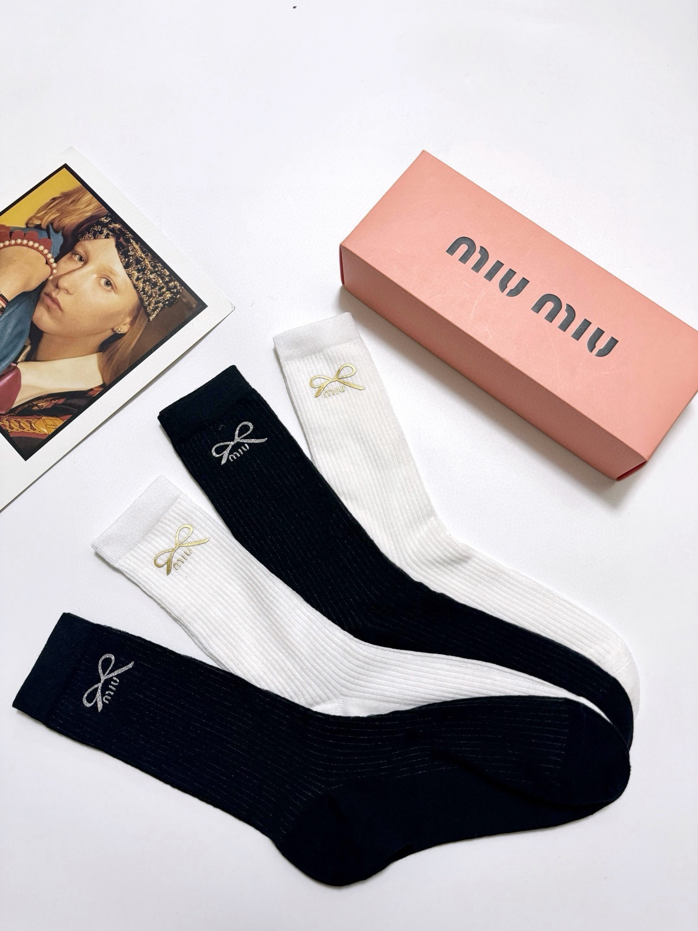 [TOP] Miu Miu Socks - 4 Pieces as a Set